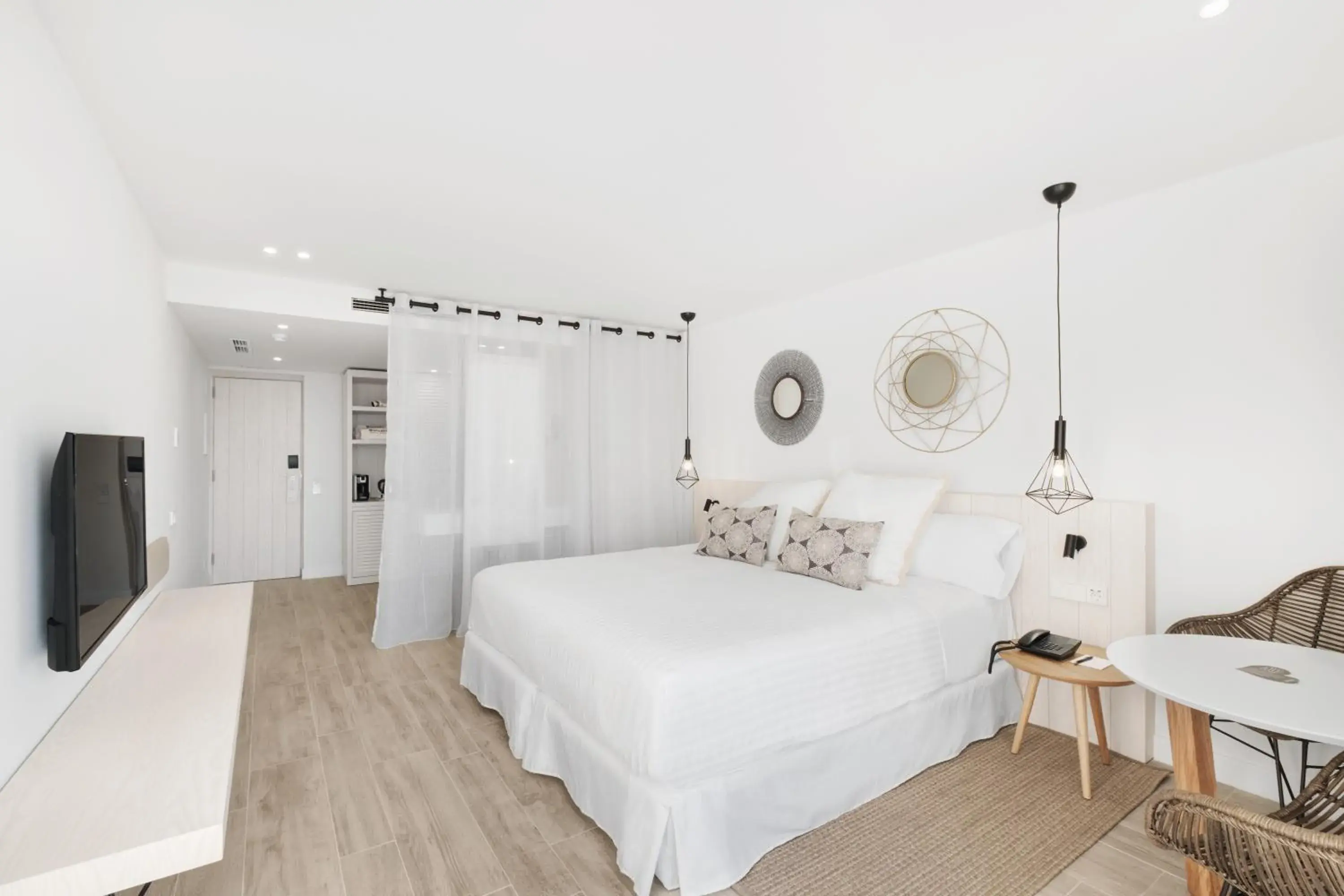 Bedroom, Bed in Barceló Portinatx - Adults Only Bedroom, Bed in Barceló Portinatx - Adults Only