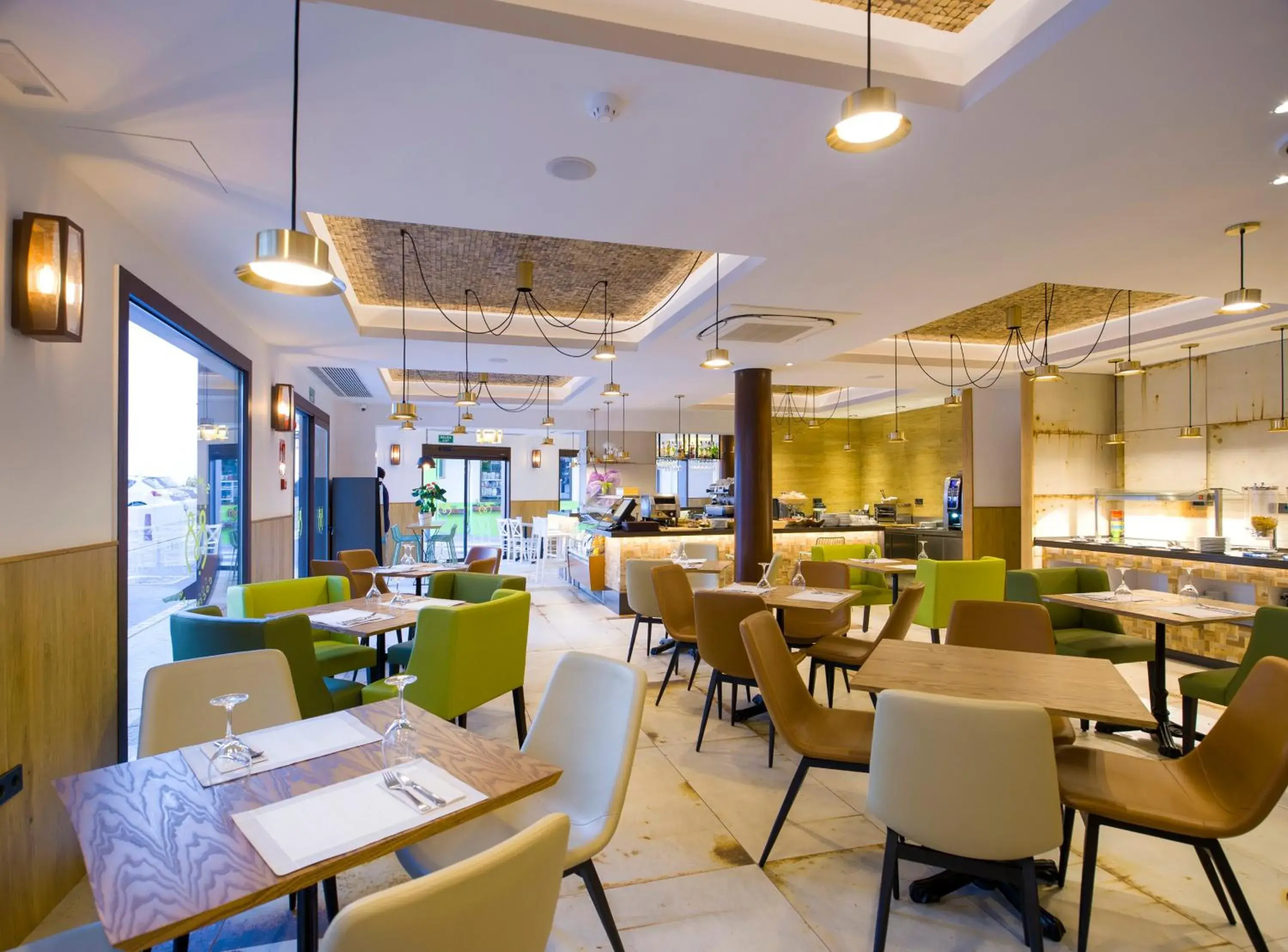 Restaurant/places to eat in Hostal Marí Restaurant/places to eat in Hostal Marí