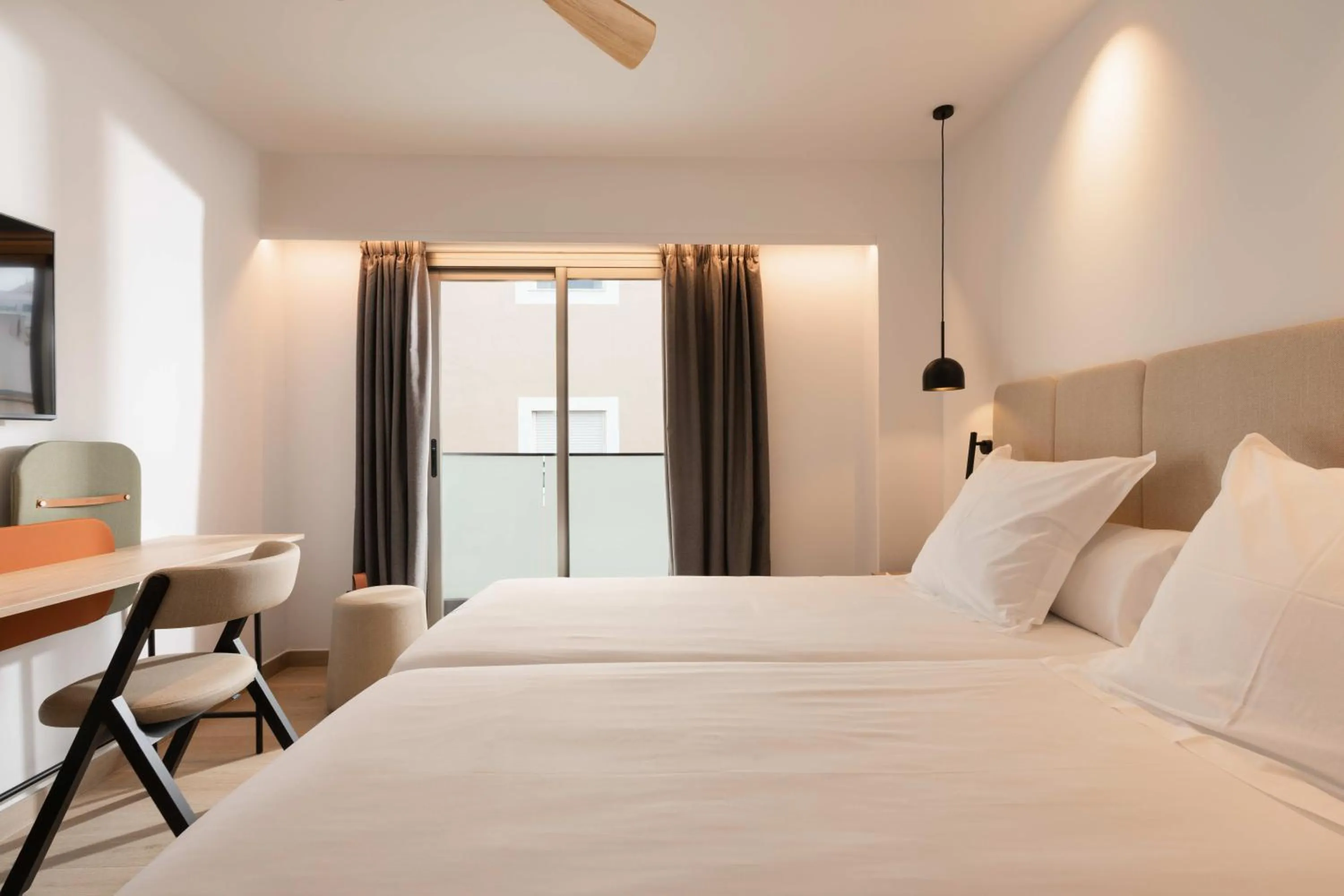 Bedroom, Bed in Hostal Marí