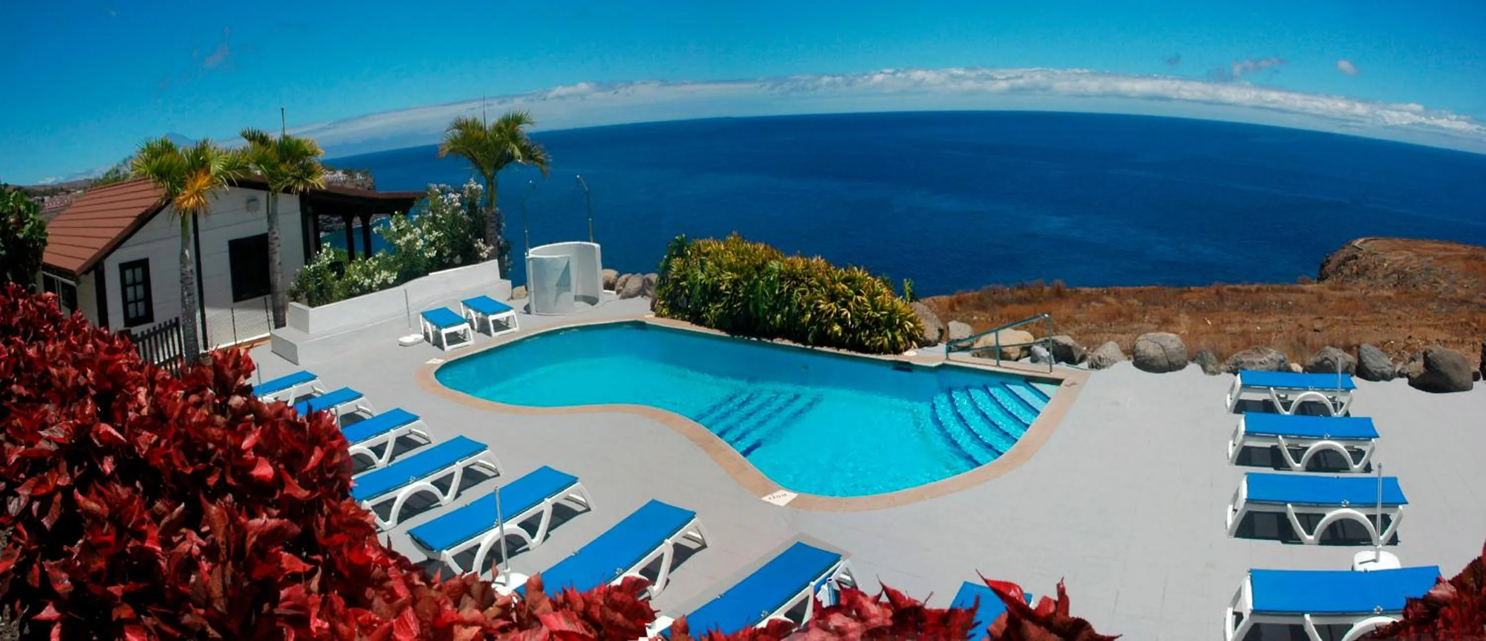 Swimming pool in Apartamentos Santa Ana - Adults Only