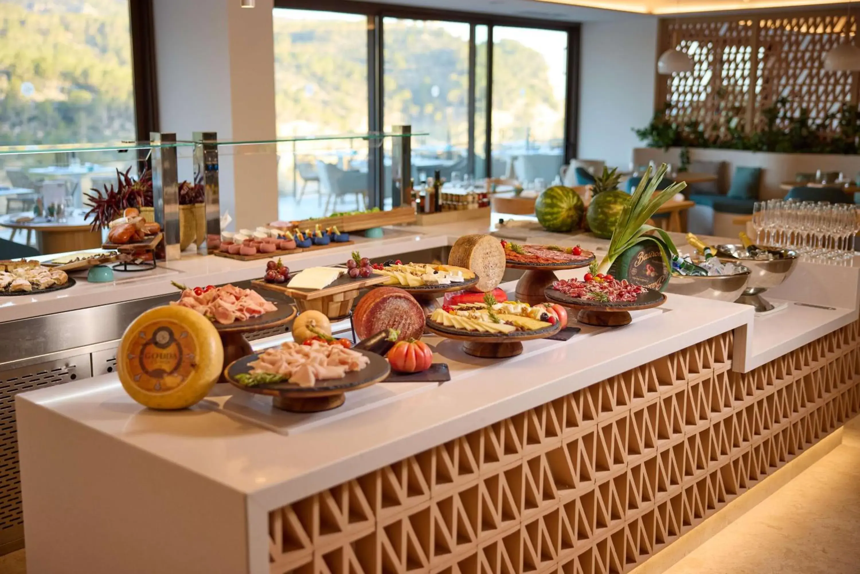 Restaurant/places to eat in Cala San Miguel Hotel Ibiza, Curio Collection by Hilton, Adults only Restaurant/places to eat in Cala San Miguel Hotel Ibiza, Curio Collection by Hilton, Adults only