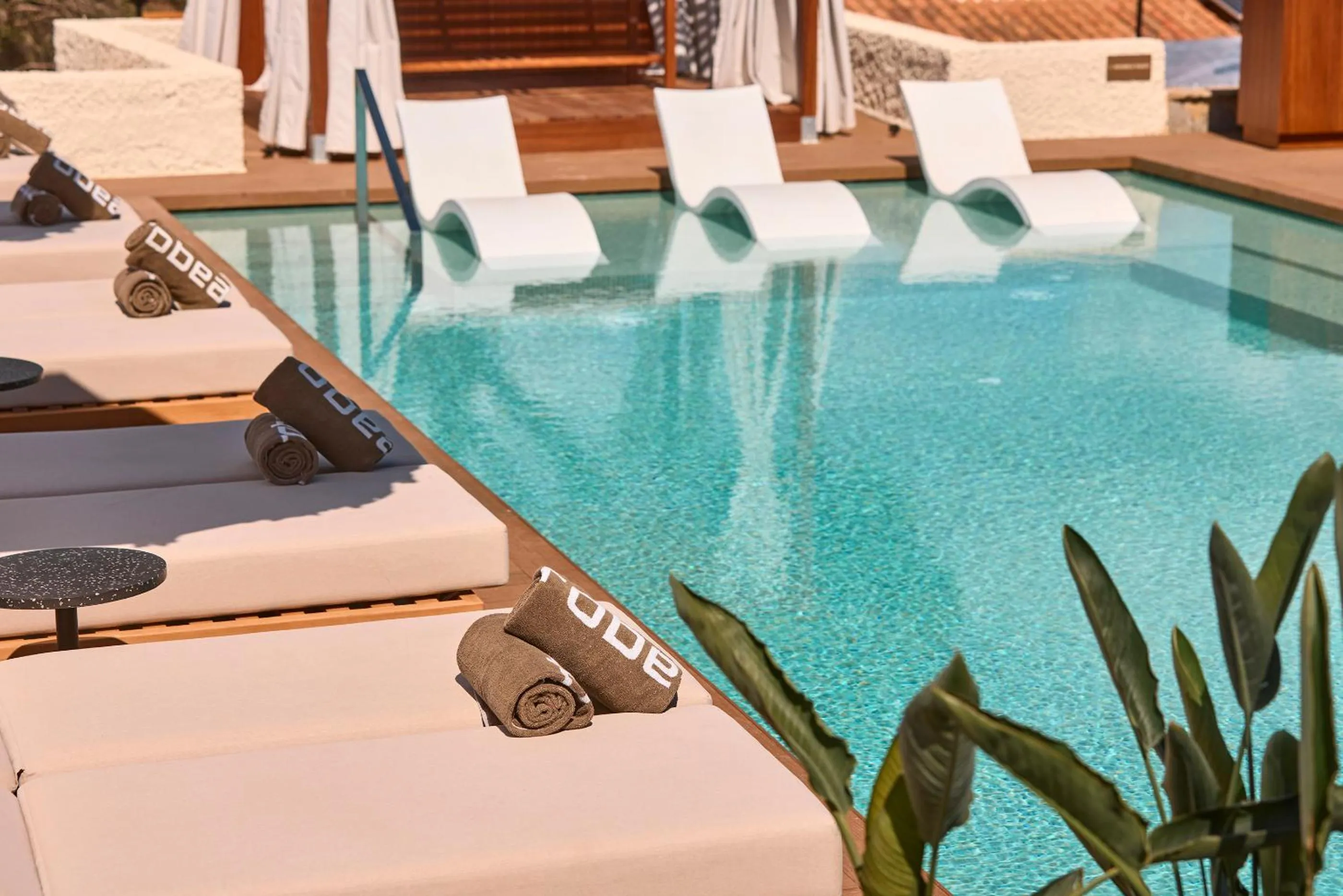 Pool view in Purobeach Resort Santa Ponsa - New Opening