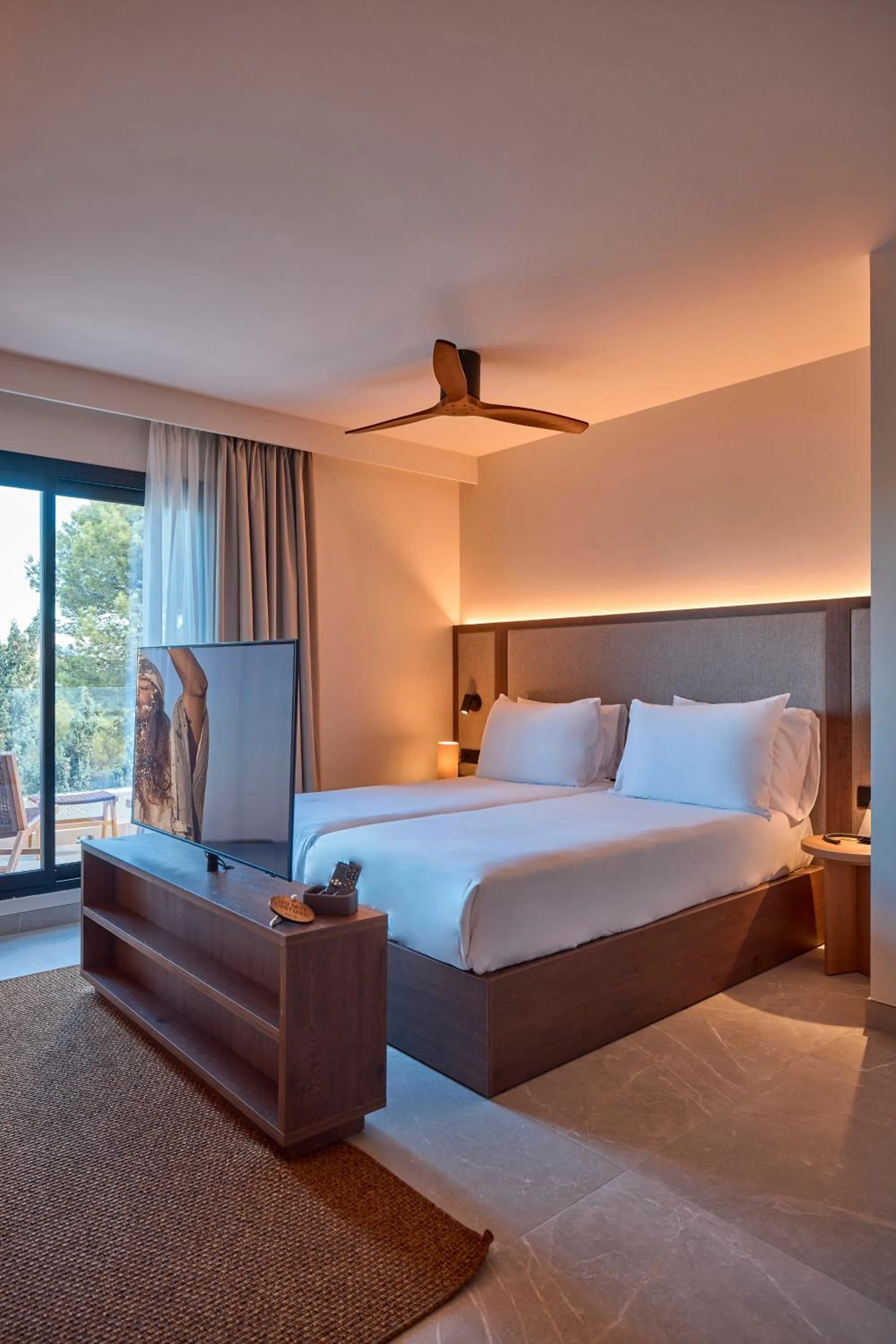 Bed in Purobeach Resort Santa Ponsa - New Opening