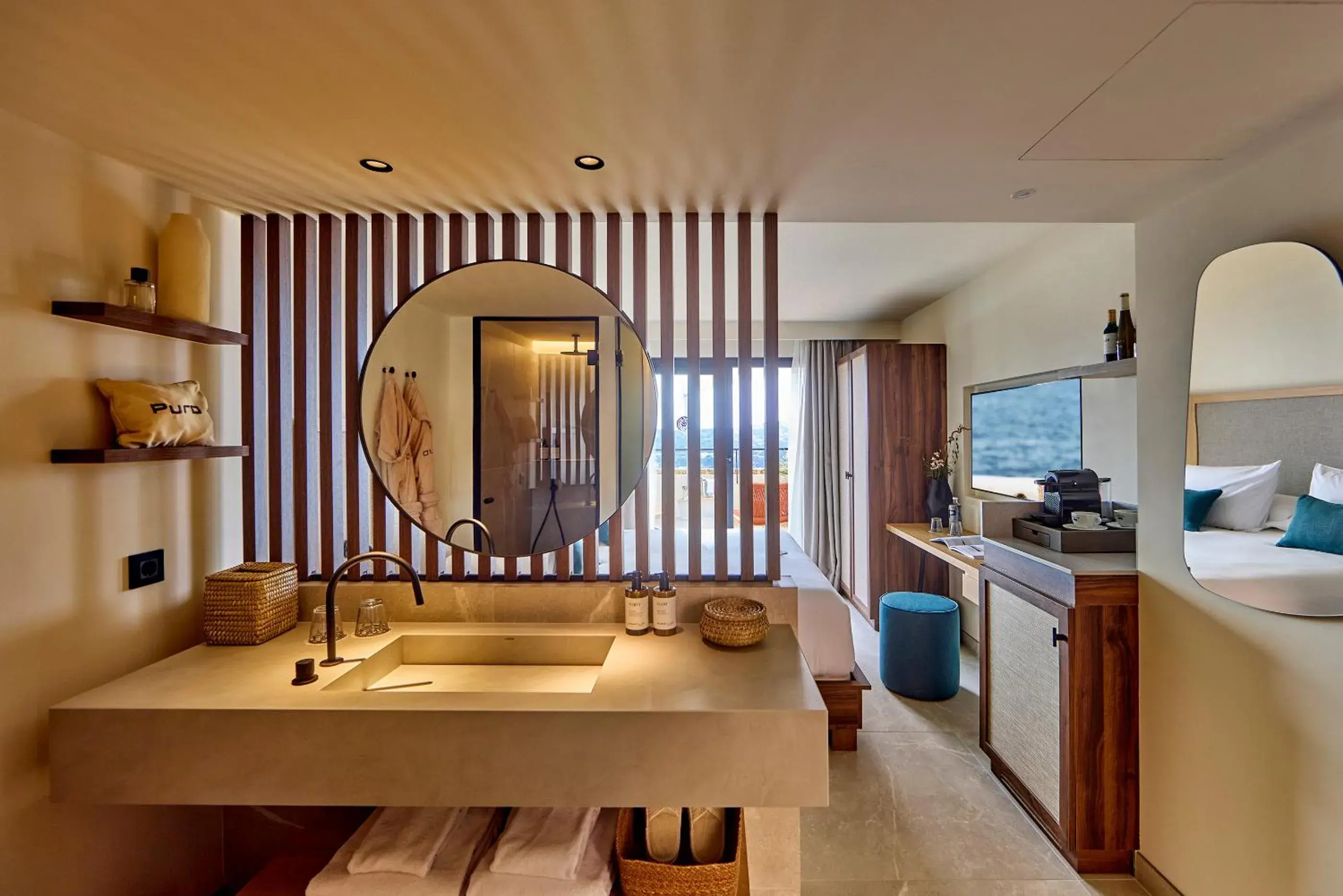 Bathroom, Bed in Purobeach Resort Santa Ponsa - NEW OPENING Bathroom, Bed in Purobeach Resort Santa Ponsa - NEW OPENING