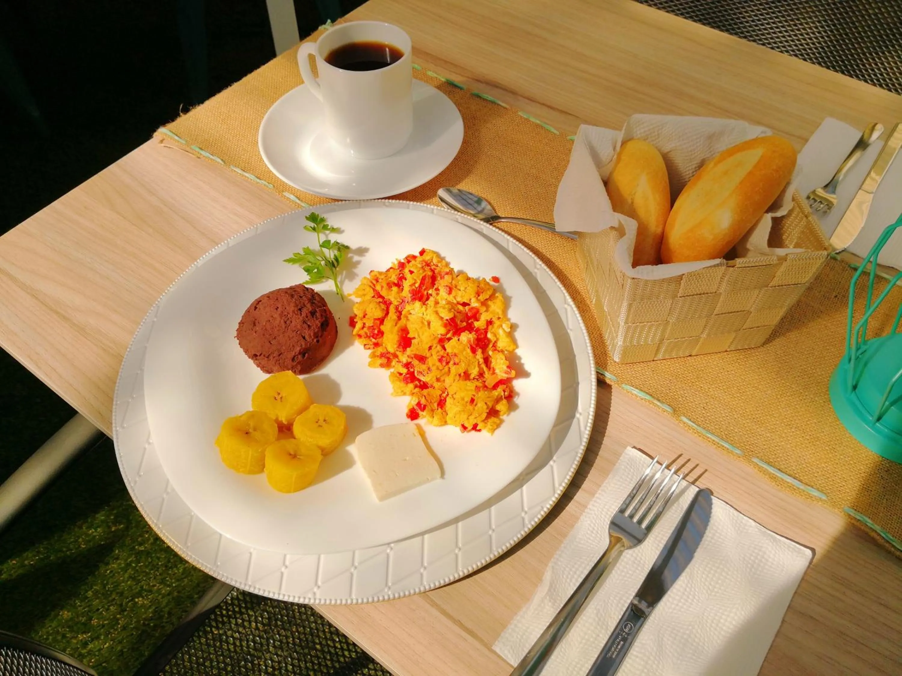 Breakfast in Meraki Boutique Hotel