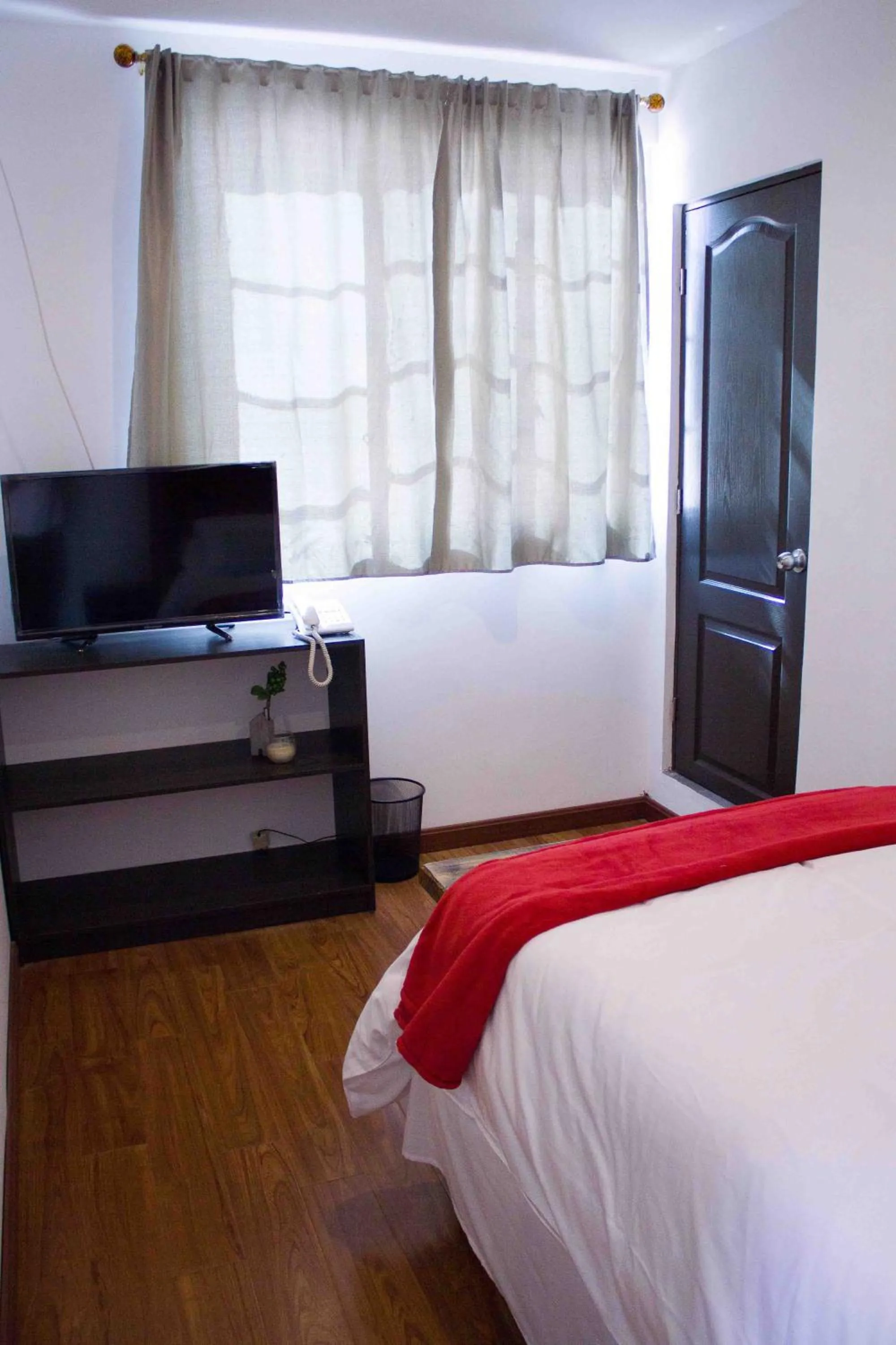 Bedroom, Bed in Meraki Boutique Hotel