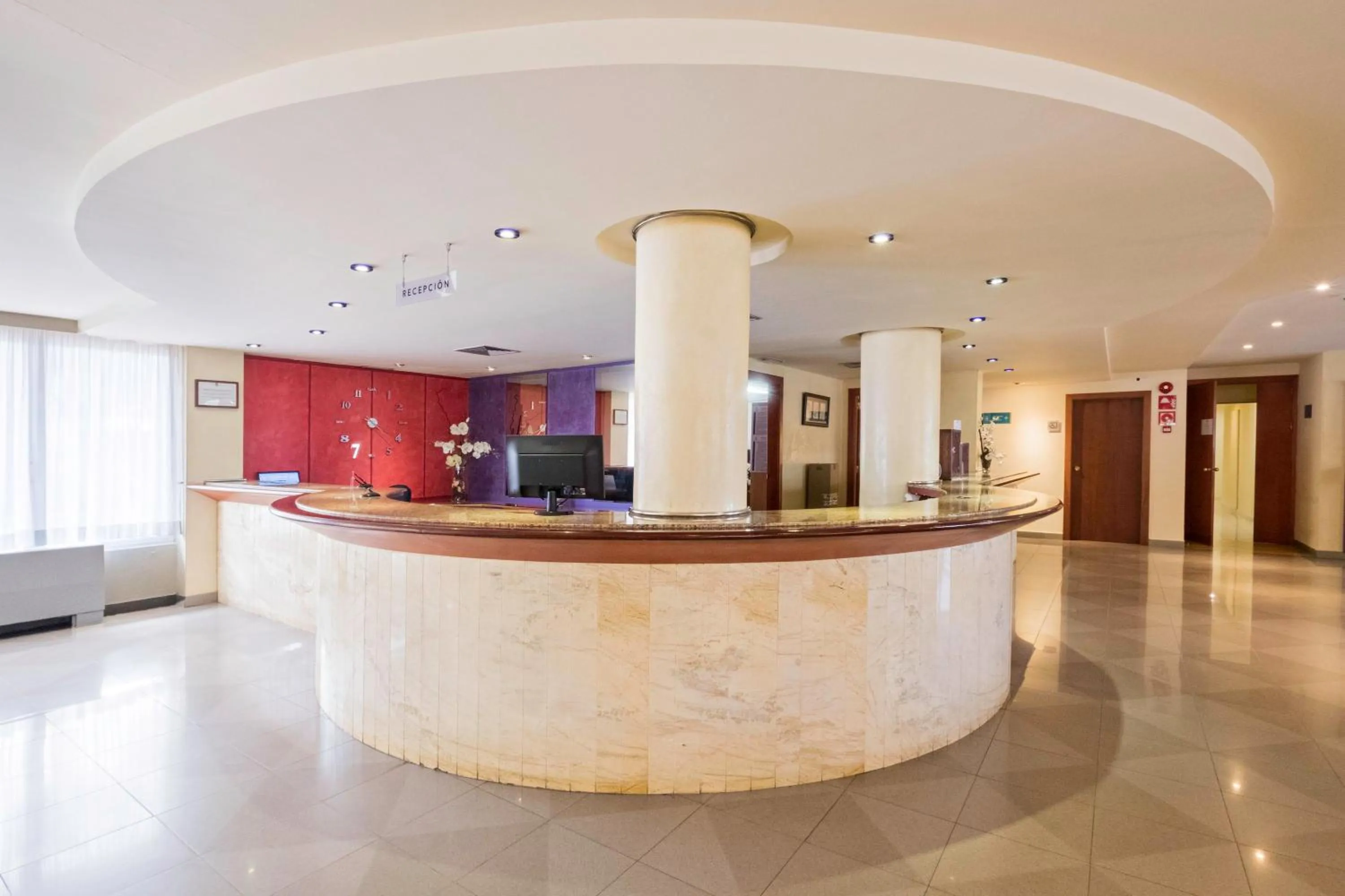 Lobby or reception in azuLine Hotel Bahamas y Bahamas II