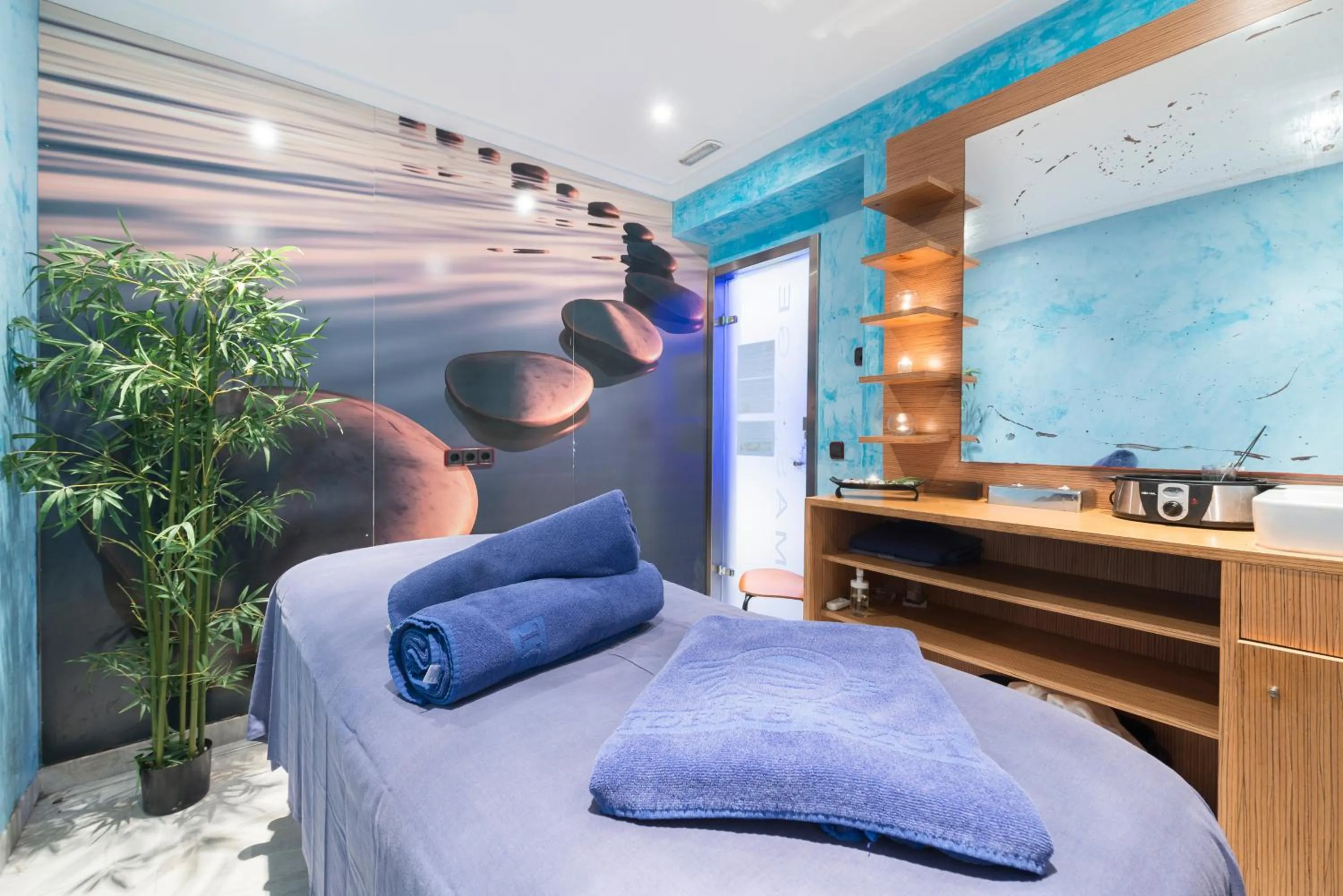 Massage in Hotel Torre Azul & Spa - Adults Only