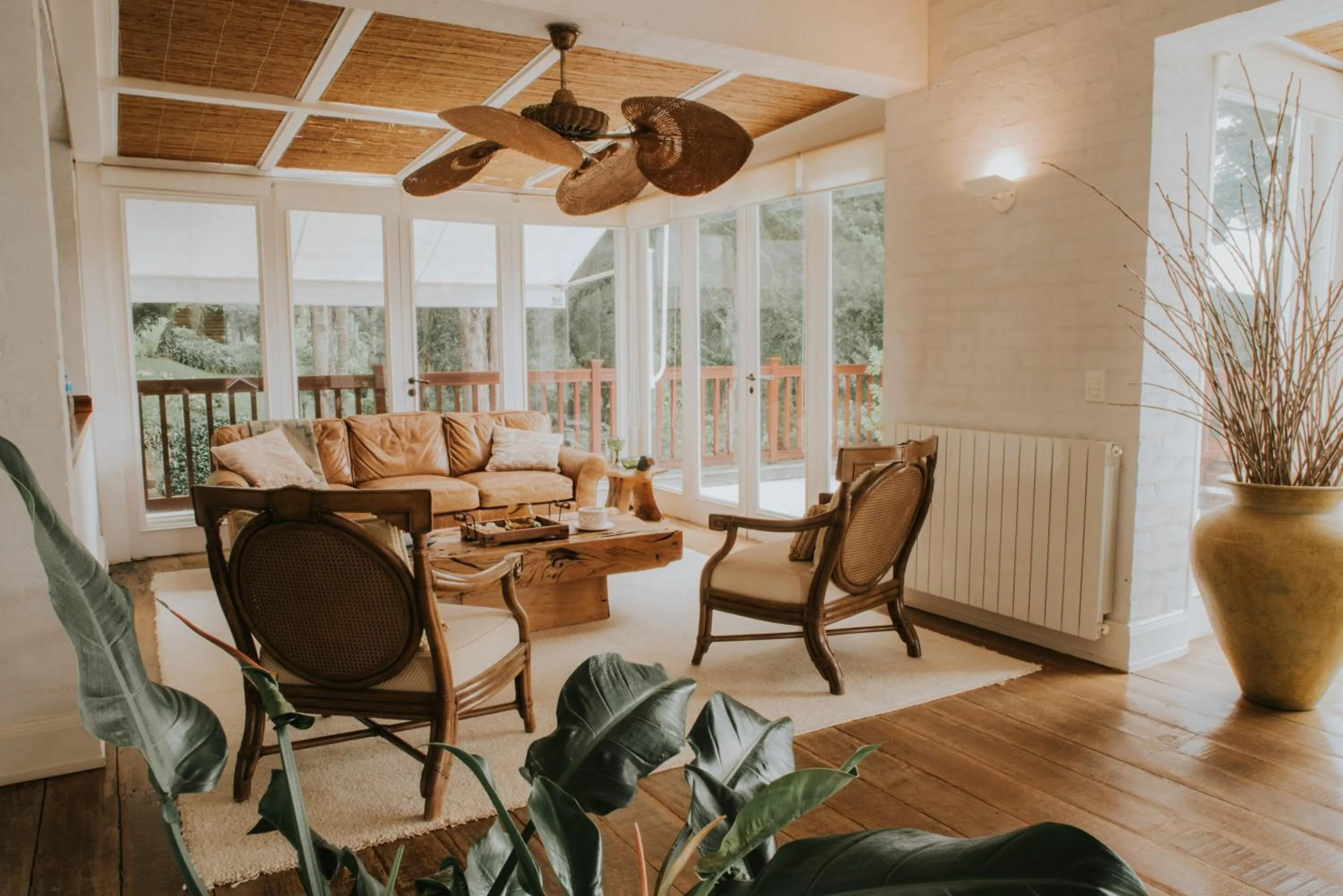 Living room in Roots Resort
