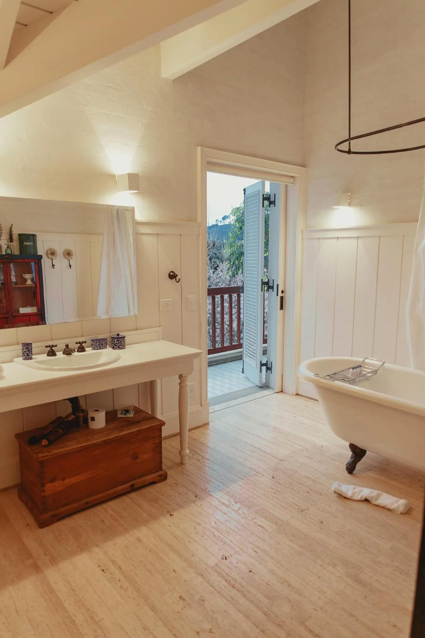 Bath in Roots Resort