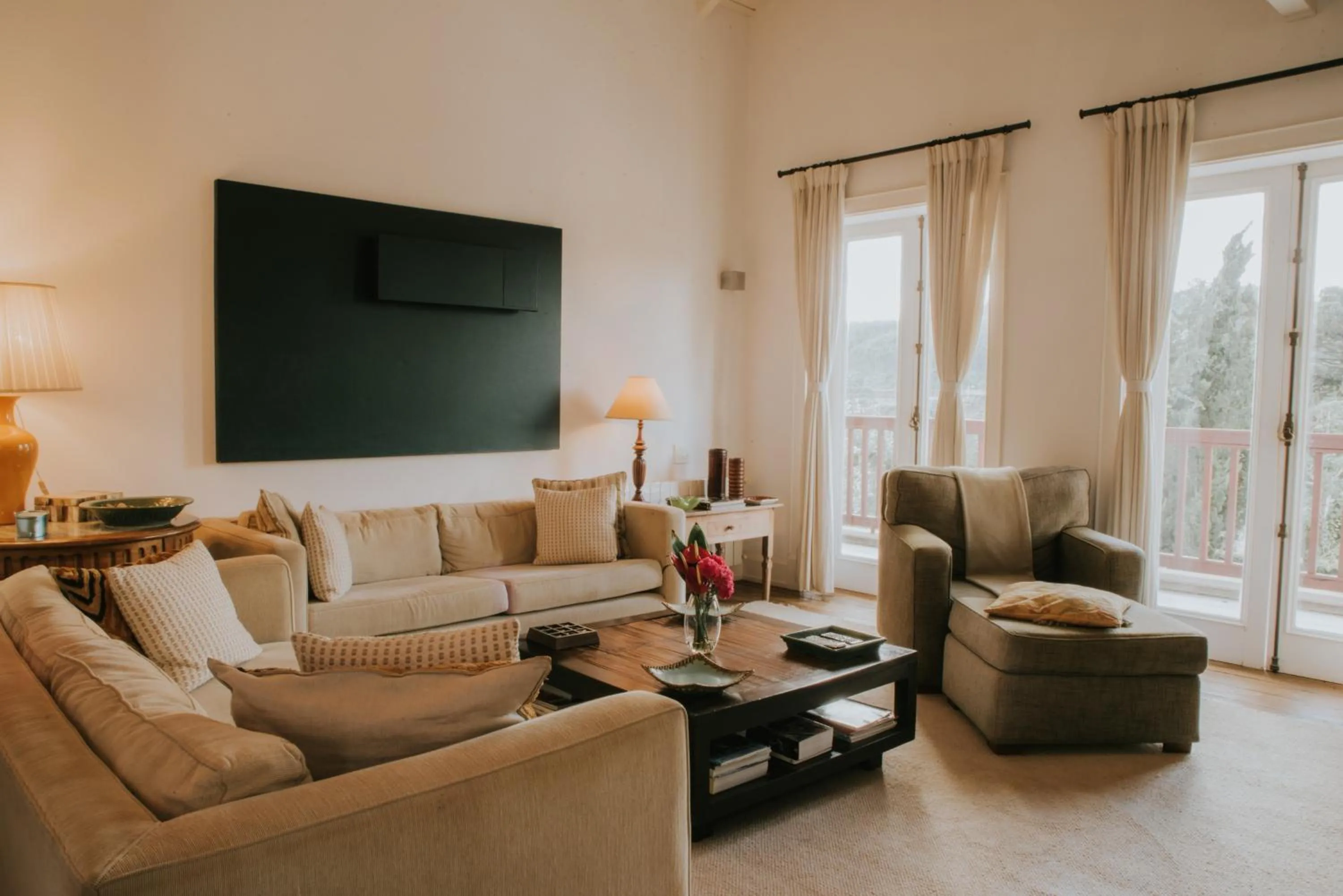 Living room in Roots Resort