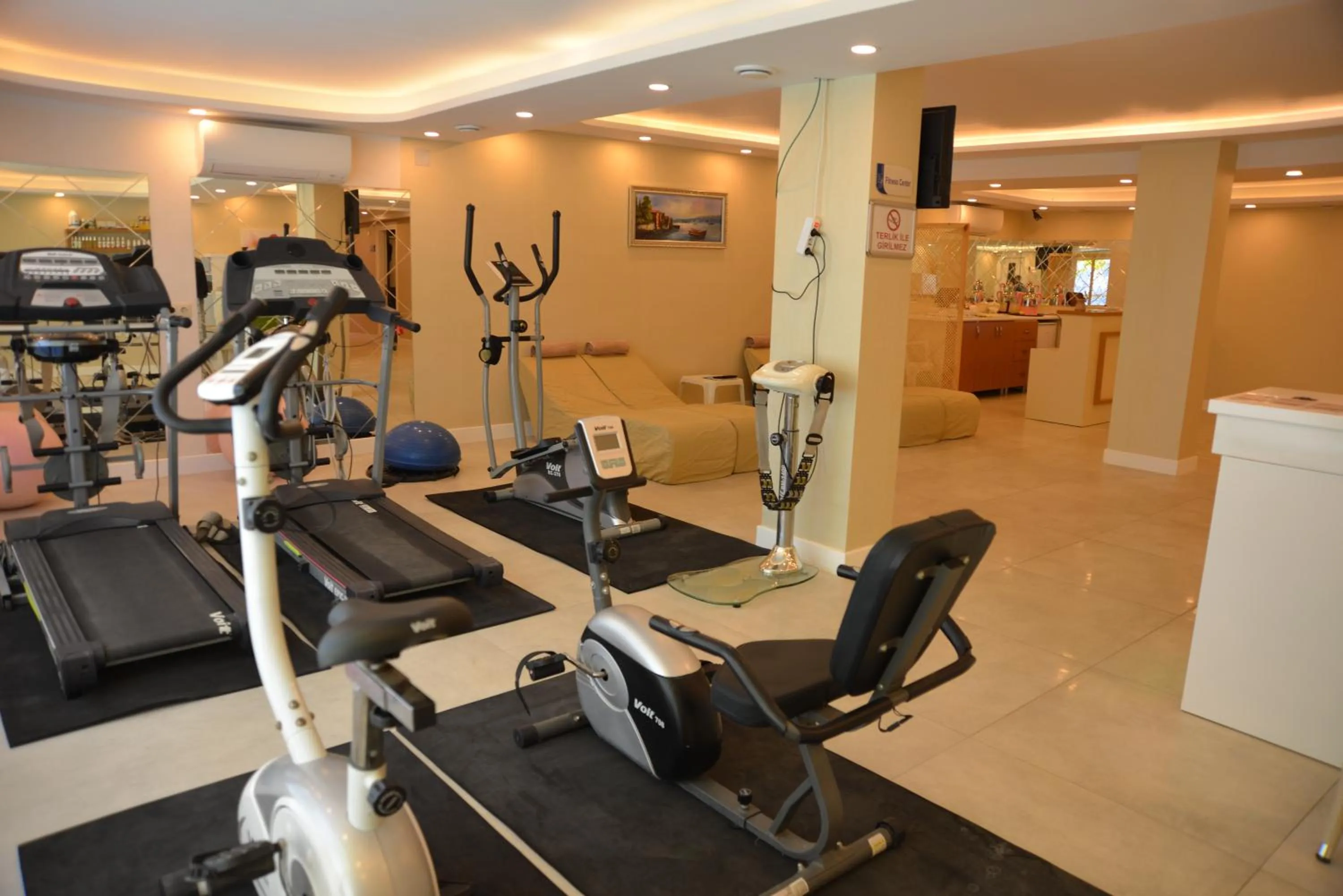 Fitness centre/facilities in Marpessa Blue Beach Resort & SPA Hotel