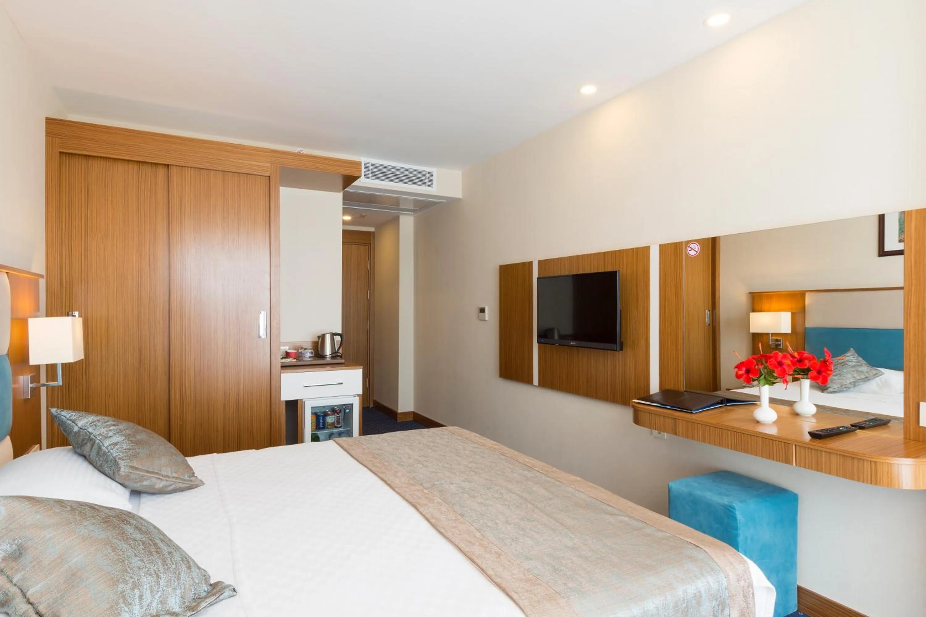 Photo of the whole room, Bed in Marpessa Blue Beach Resort & SPA Hotel