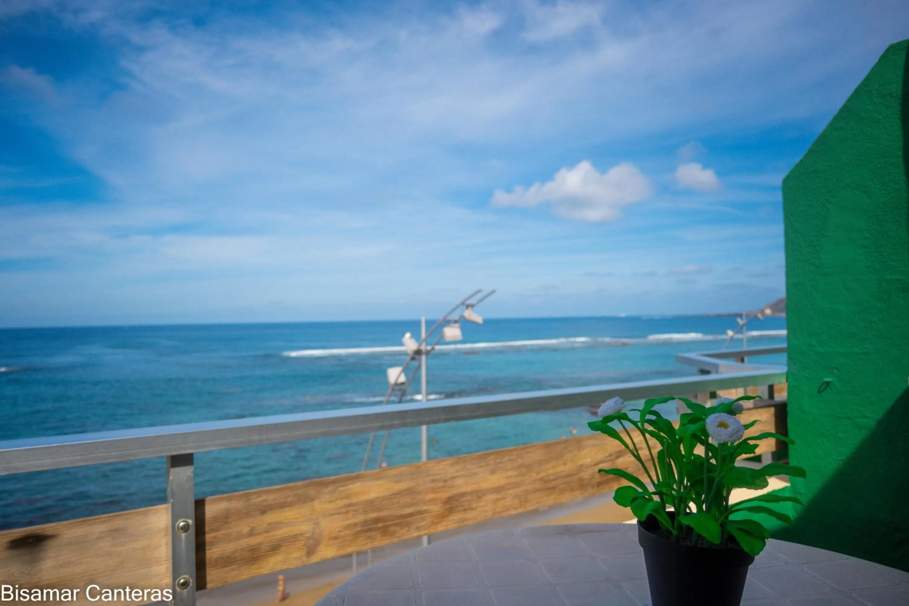 Sea view in Brisamar Canteras