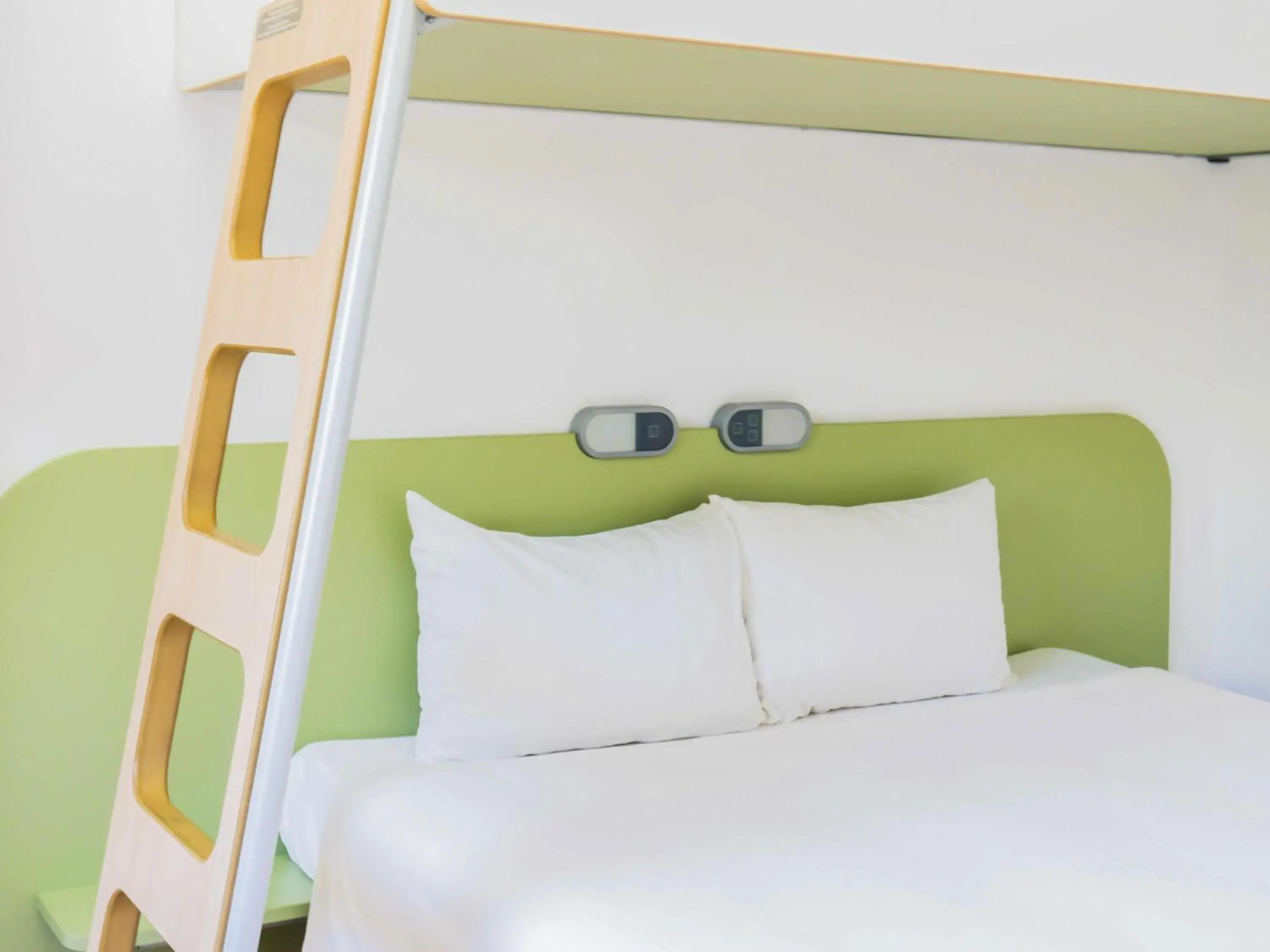 Bedroom, Bed in Ibis Budget Girona Costa Brava Bedroom, Bed in Ibis Budget Girona Costa Brava