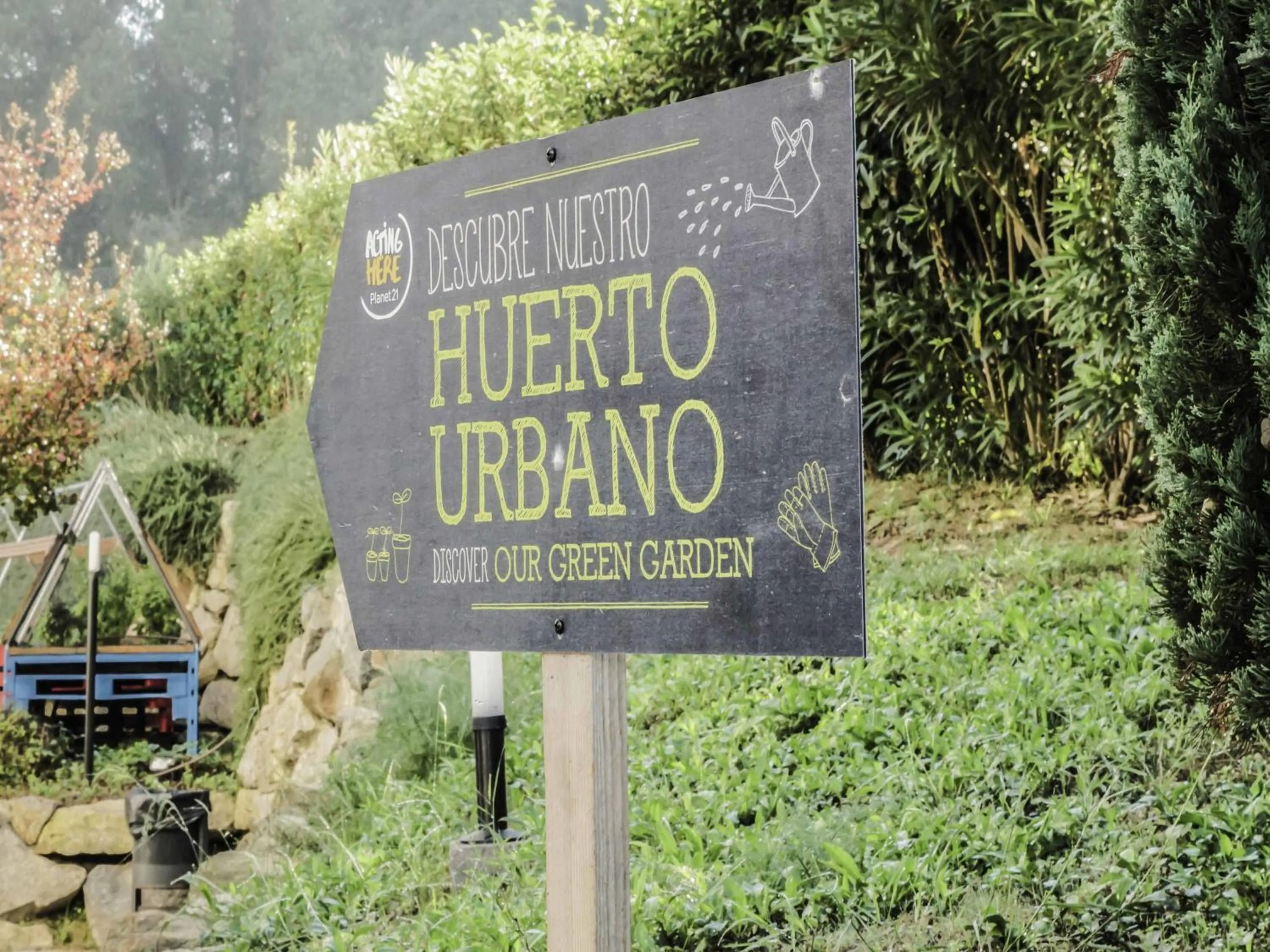 Property building in Ibis Girona