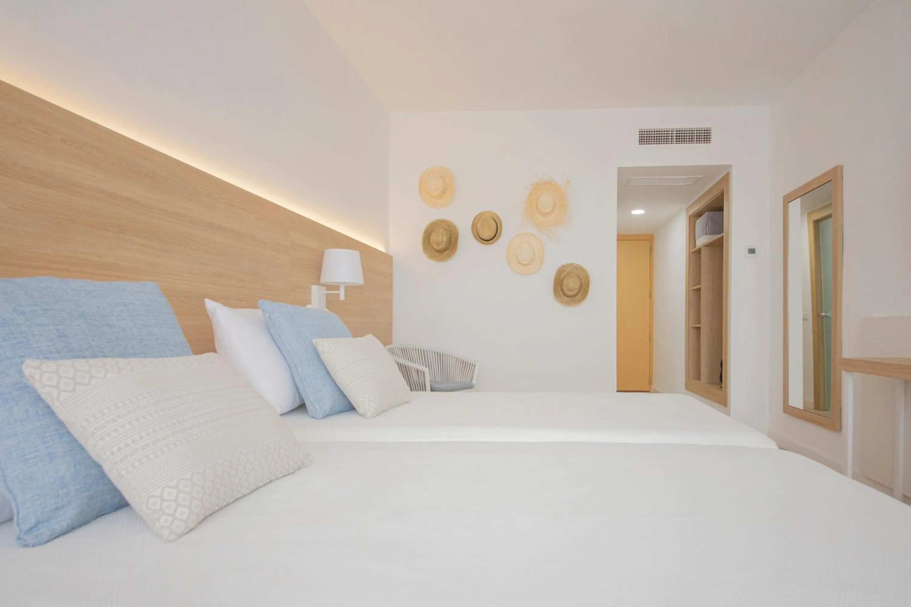 Bed in Hotel Cala Font