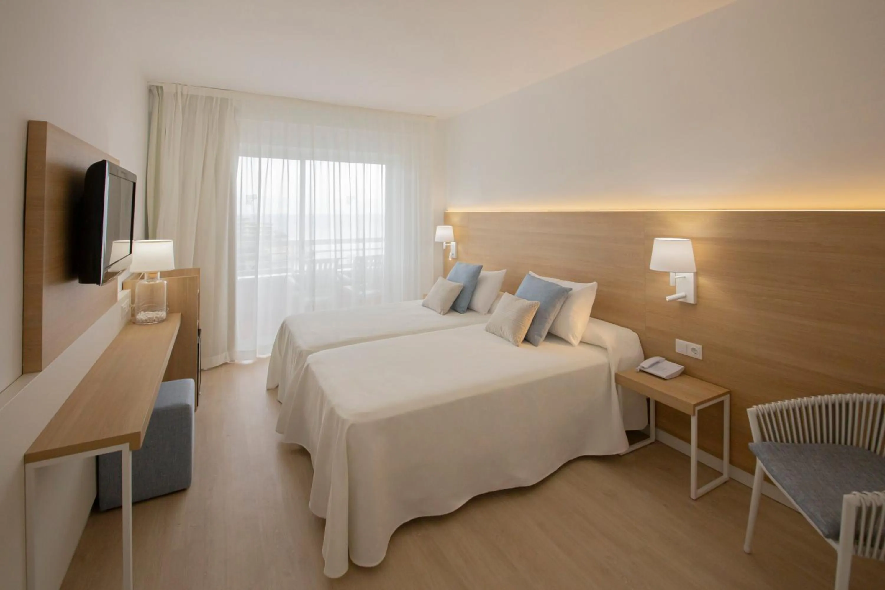 Bed in Hotel Cala Font