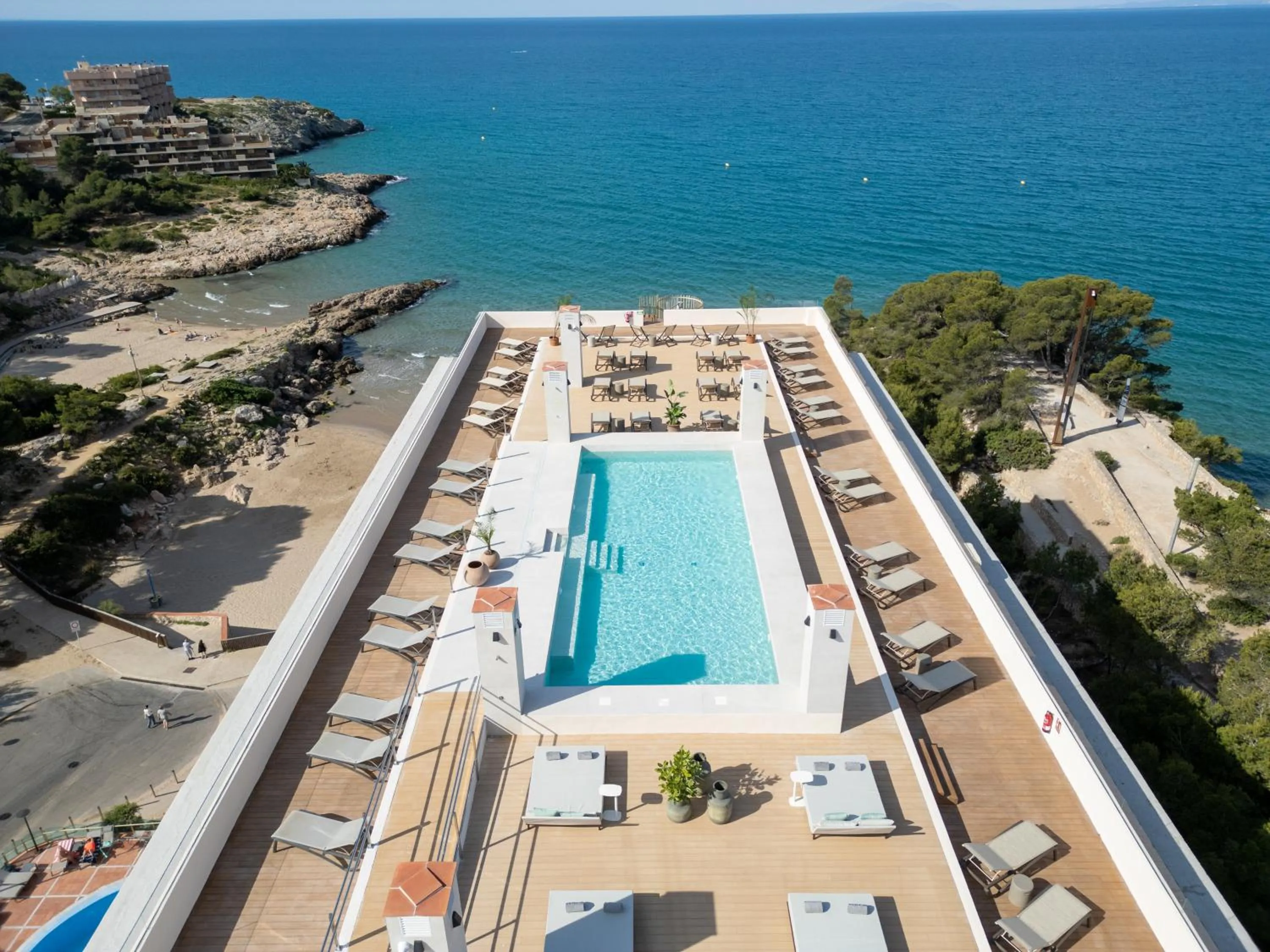 Swimming pool in Hotel Cala Font