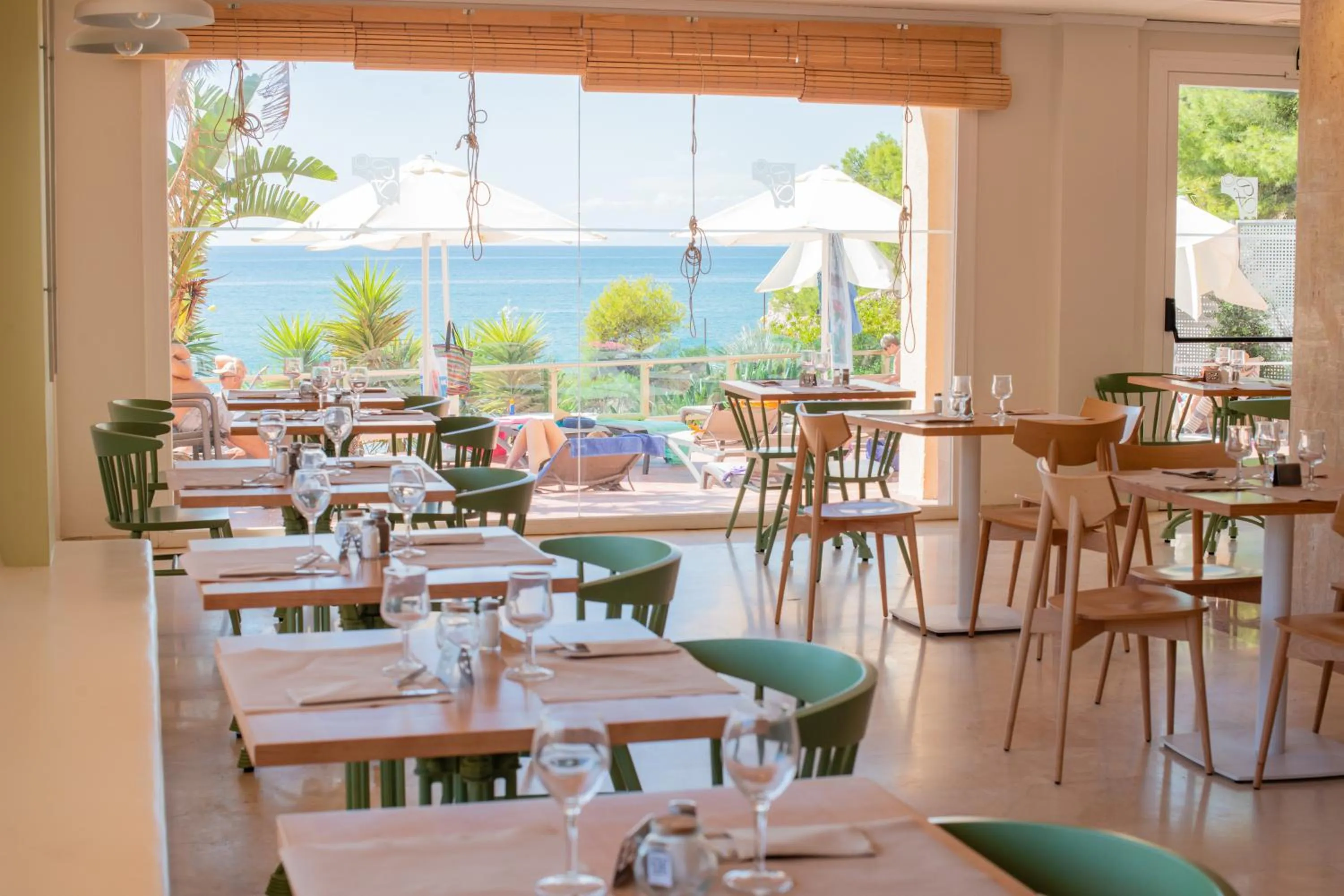 Restaurant/places to eat in Hotel Cala Font