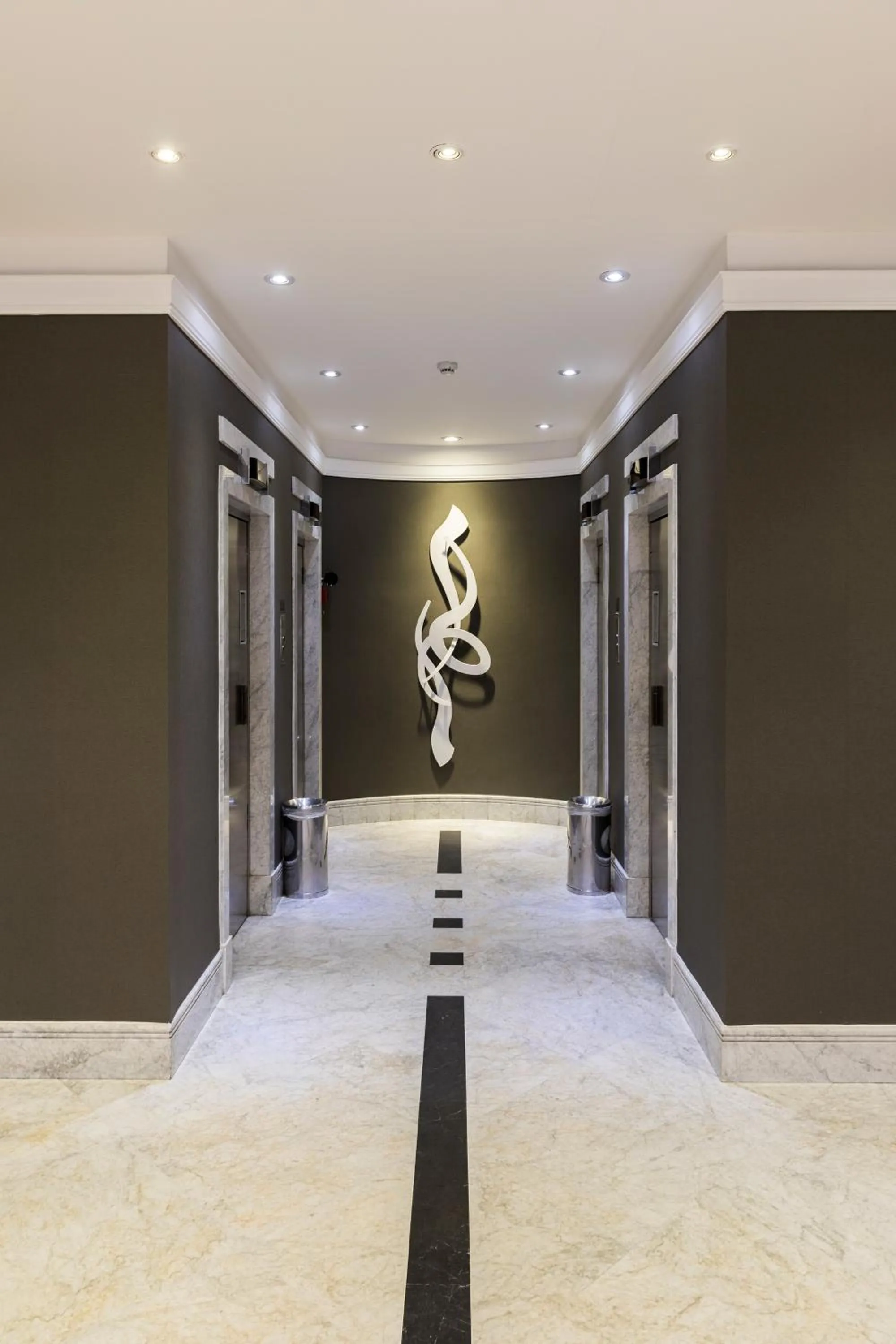 Decorative detail in Central Park Flat Jardins