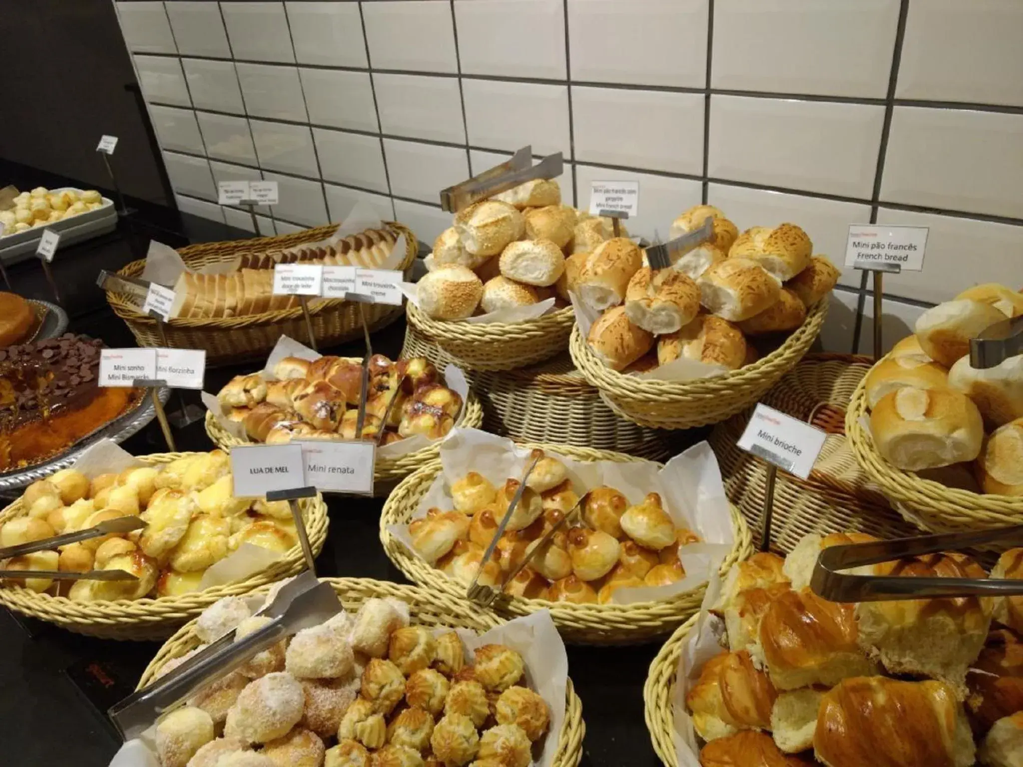 Buffet breakfast in Central Park Flat Jardins Buffet breakfast in Central Park Flat Jardins