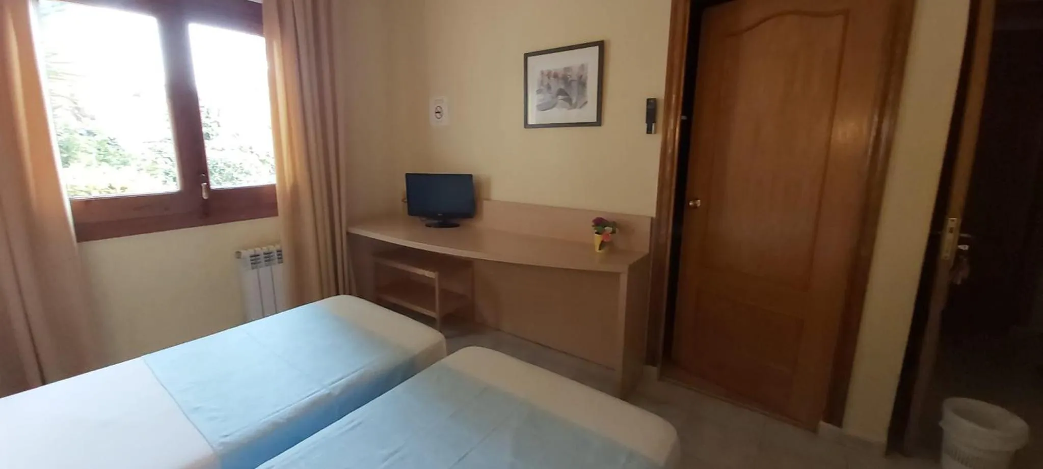 Bed in Hotel Bonsol ADULTS ONLY