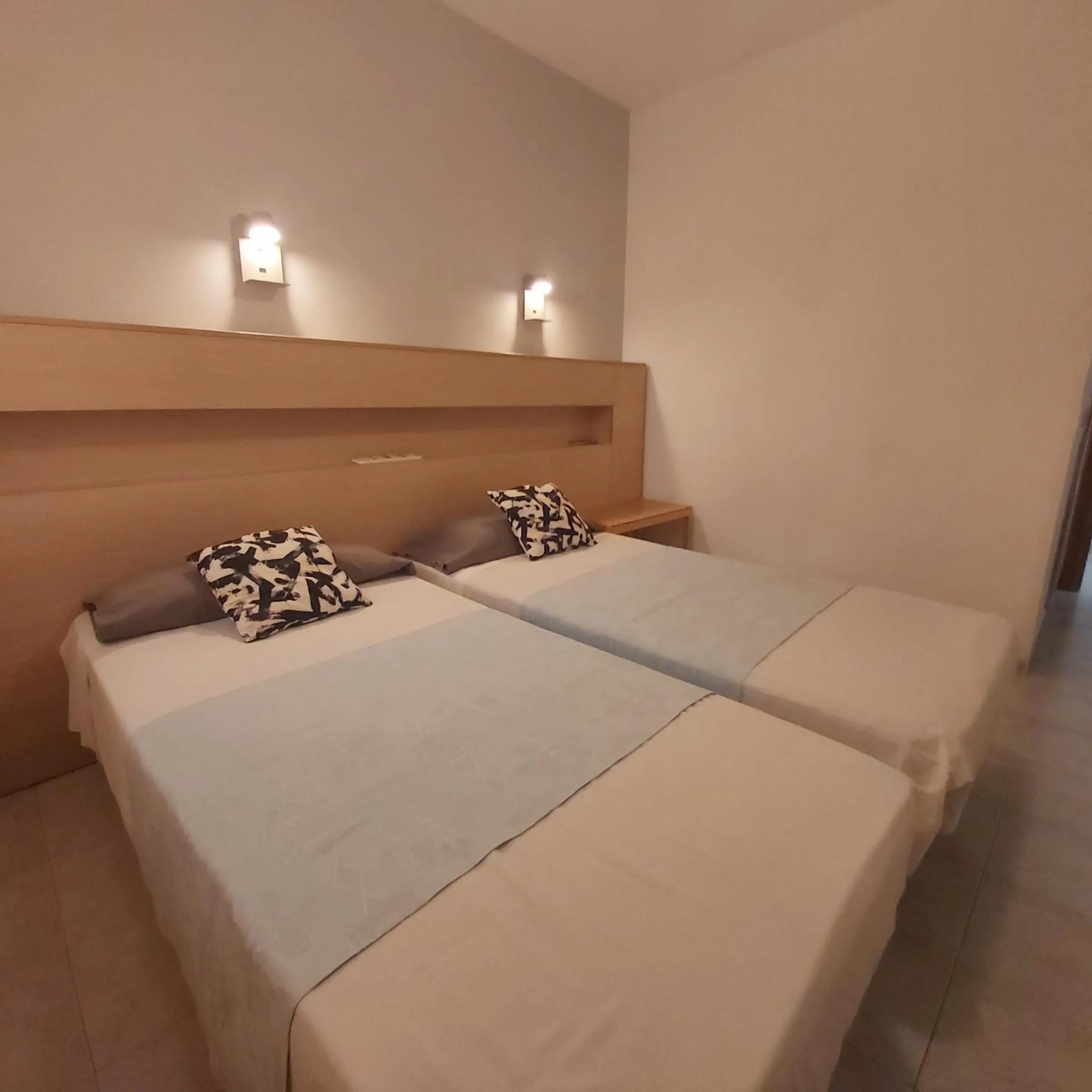 Bed in Hotel Bonsol ADULTS ONLY