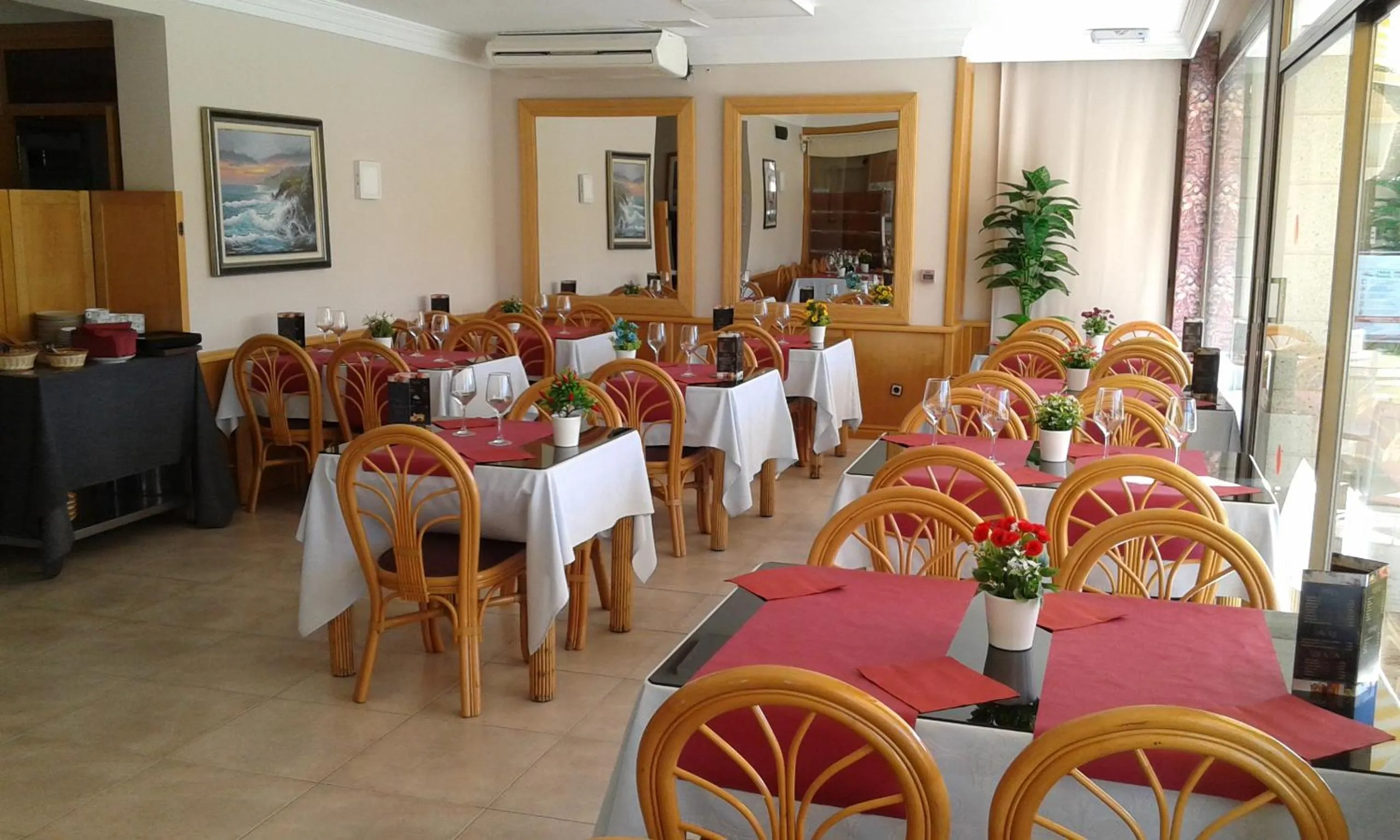 Restaurant/places to eat in Hotel Bonsol ADULTS ONLY