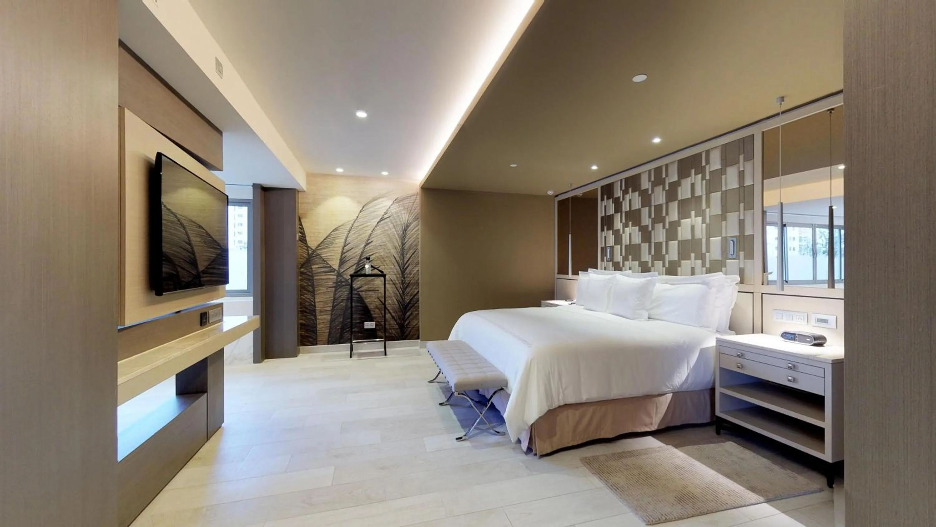 Bedroom, Bed in El Embajador, a Royal Hideaway Hotel