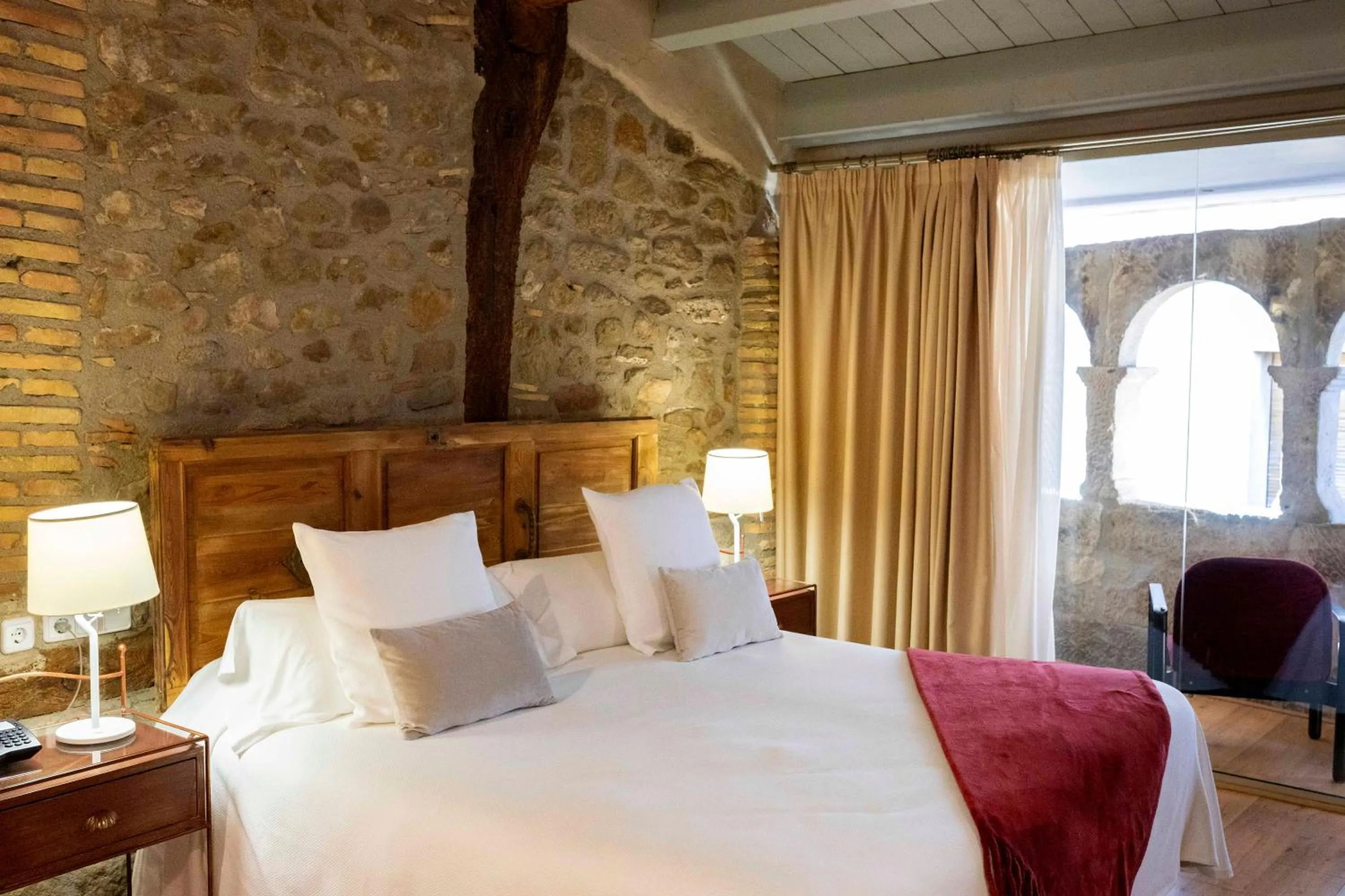 Bed in Hotel La Freixera