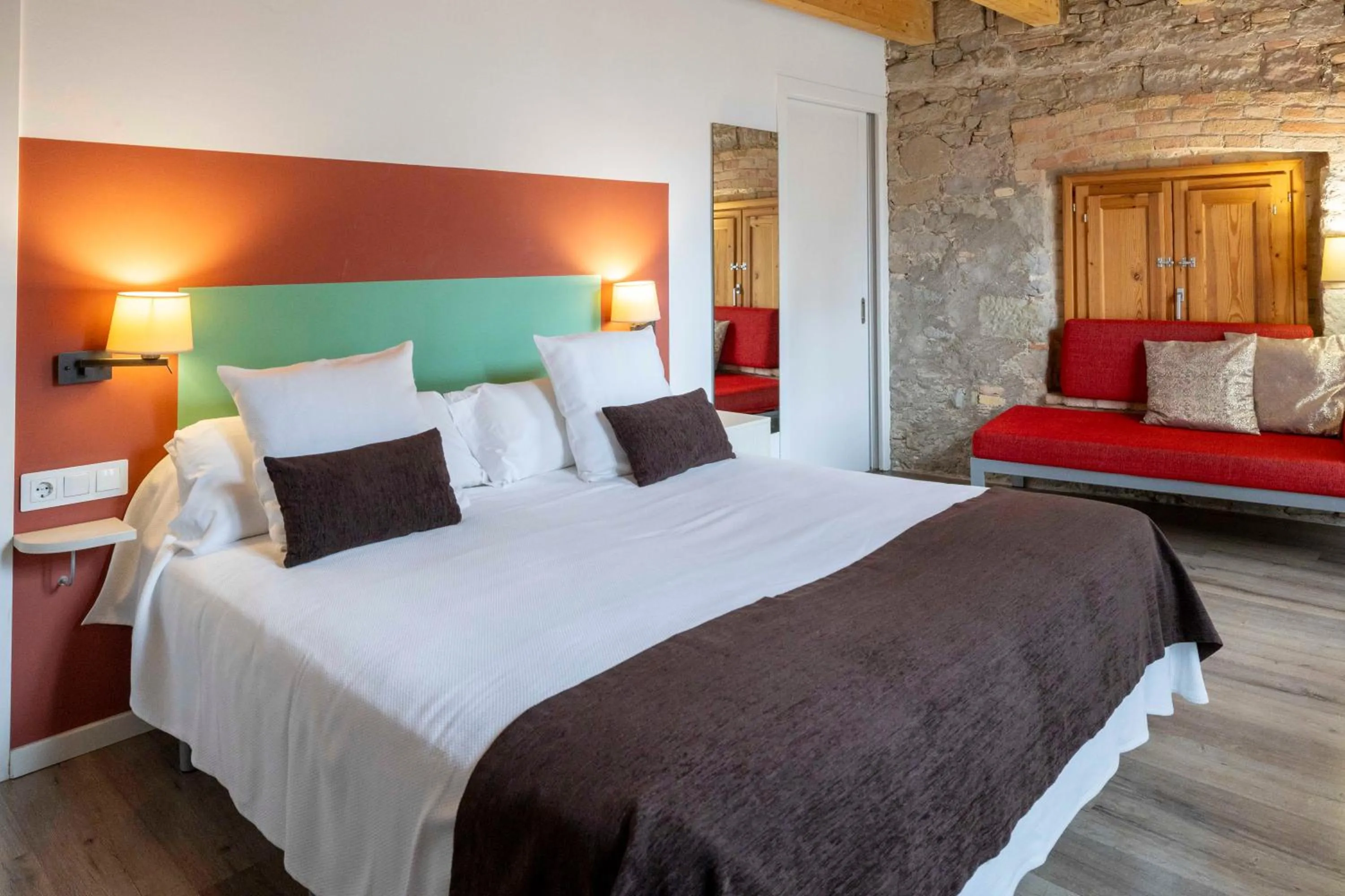 Photo of the whole room, Bed in Hotel La Freixera