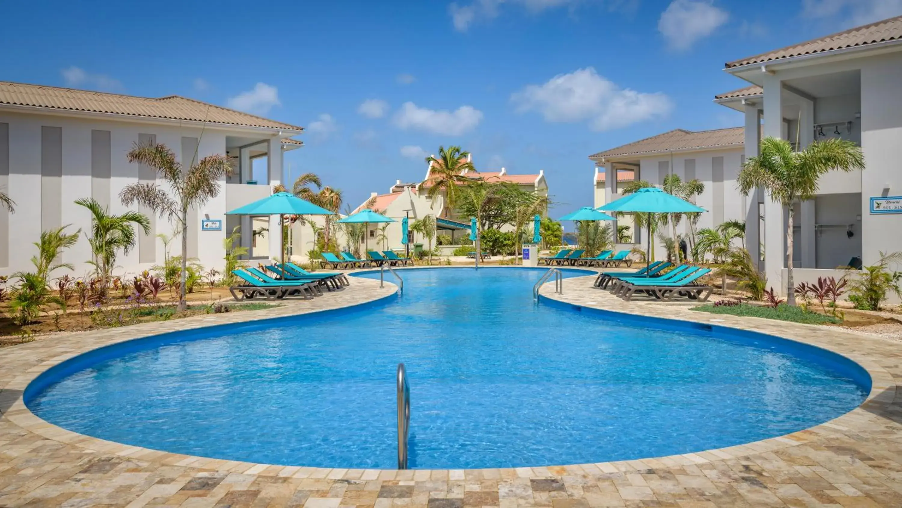 Property building in Captain Don's Habitat Property building in Captain Don's Habitat