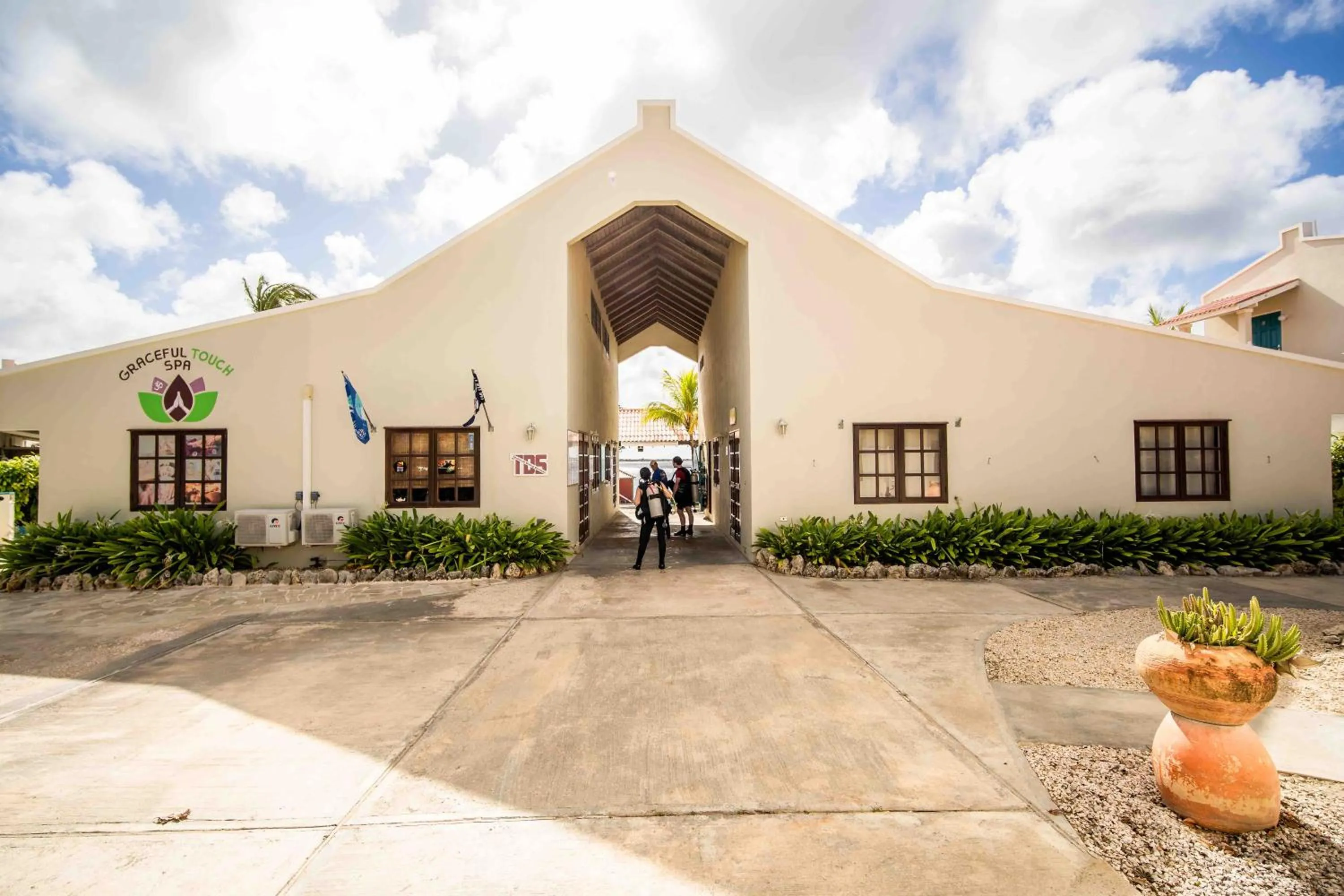 Property building in Captain Don's Habitat