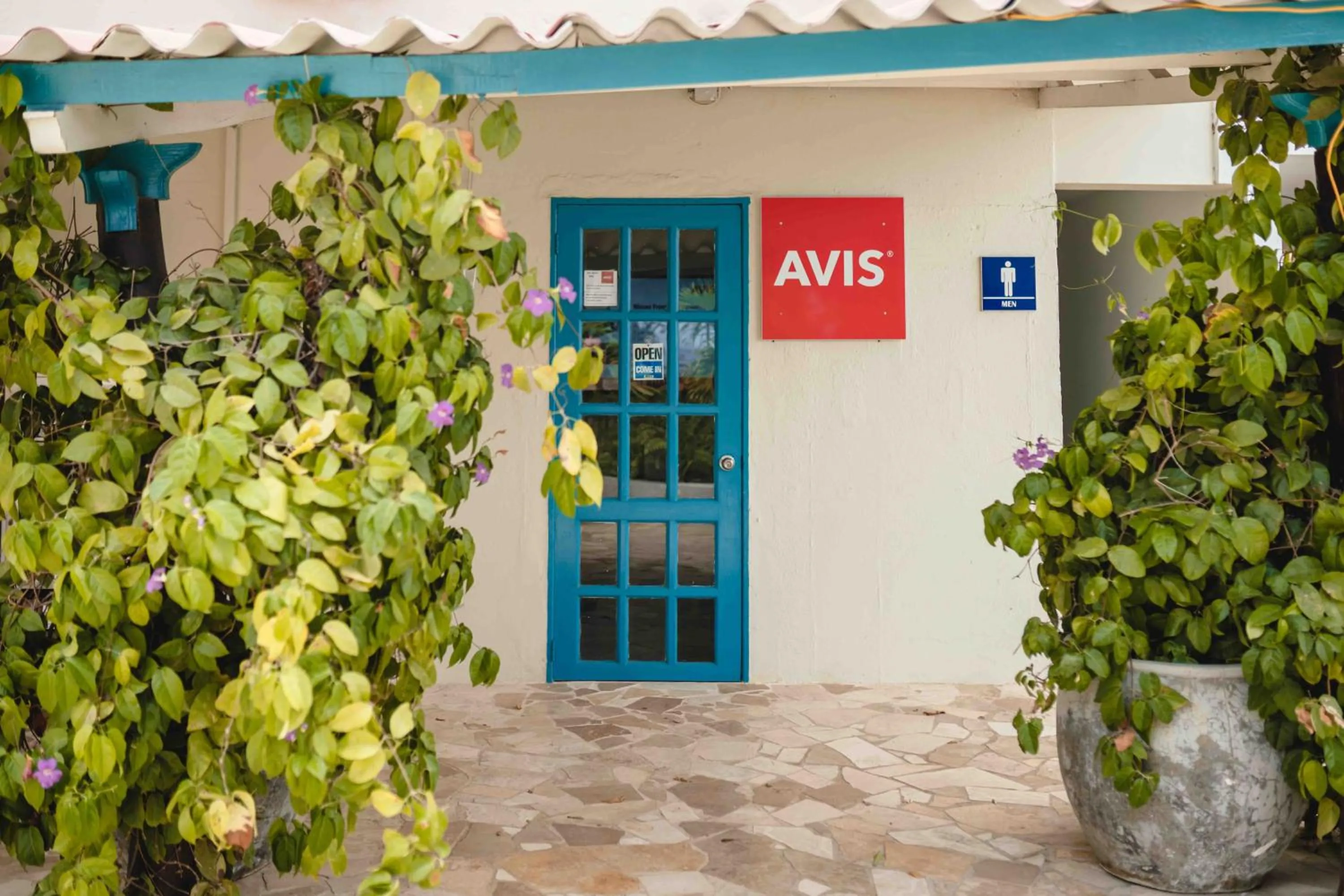 Property building in Captain Don's Habitat