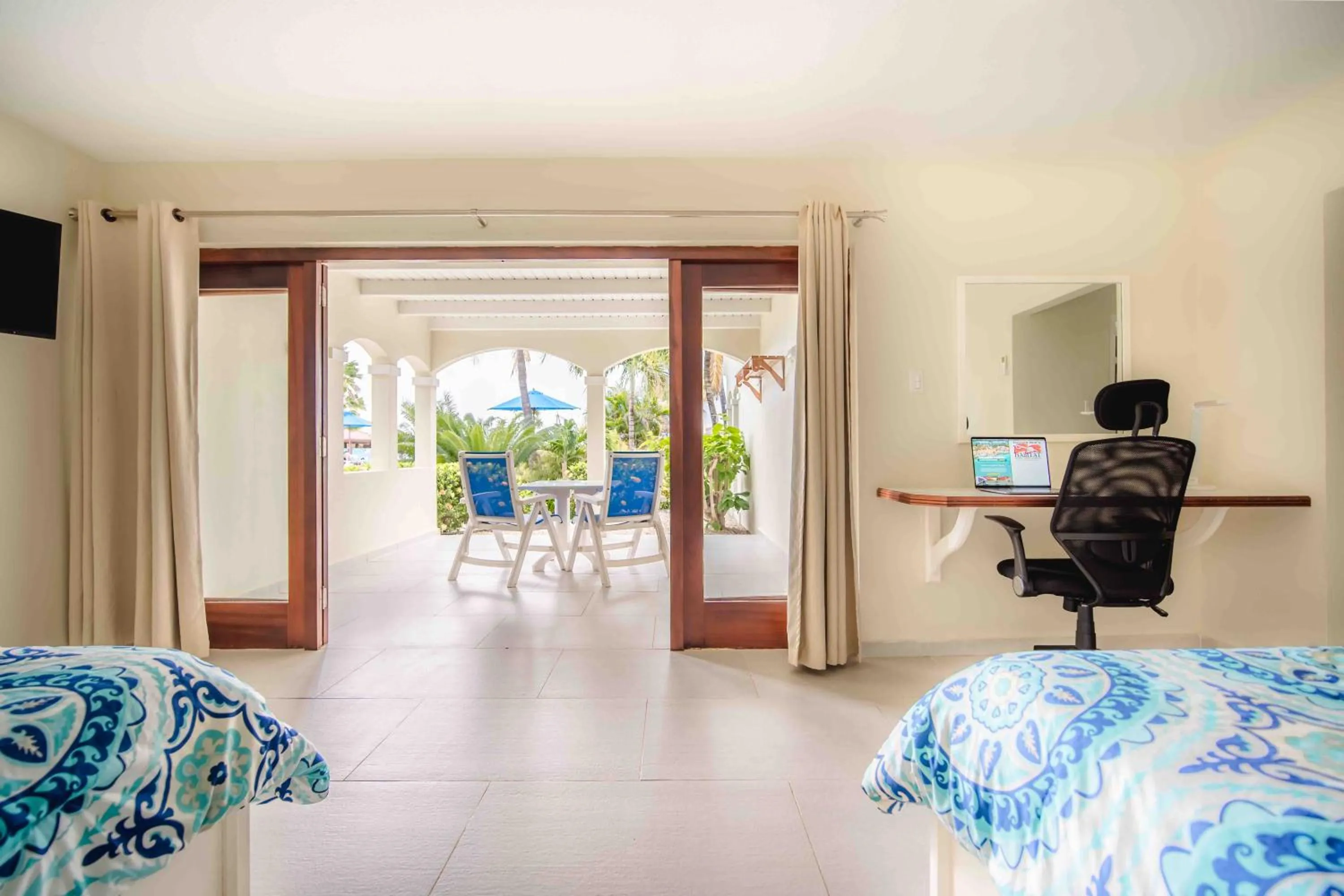 Balcony/Terrace in Captain Don's Habitat