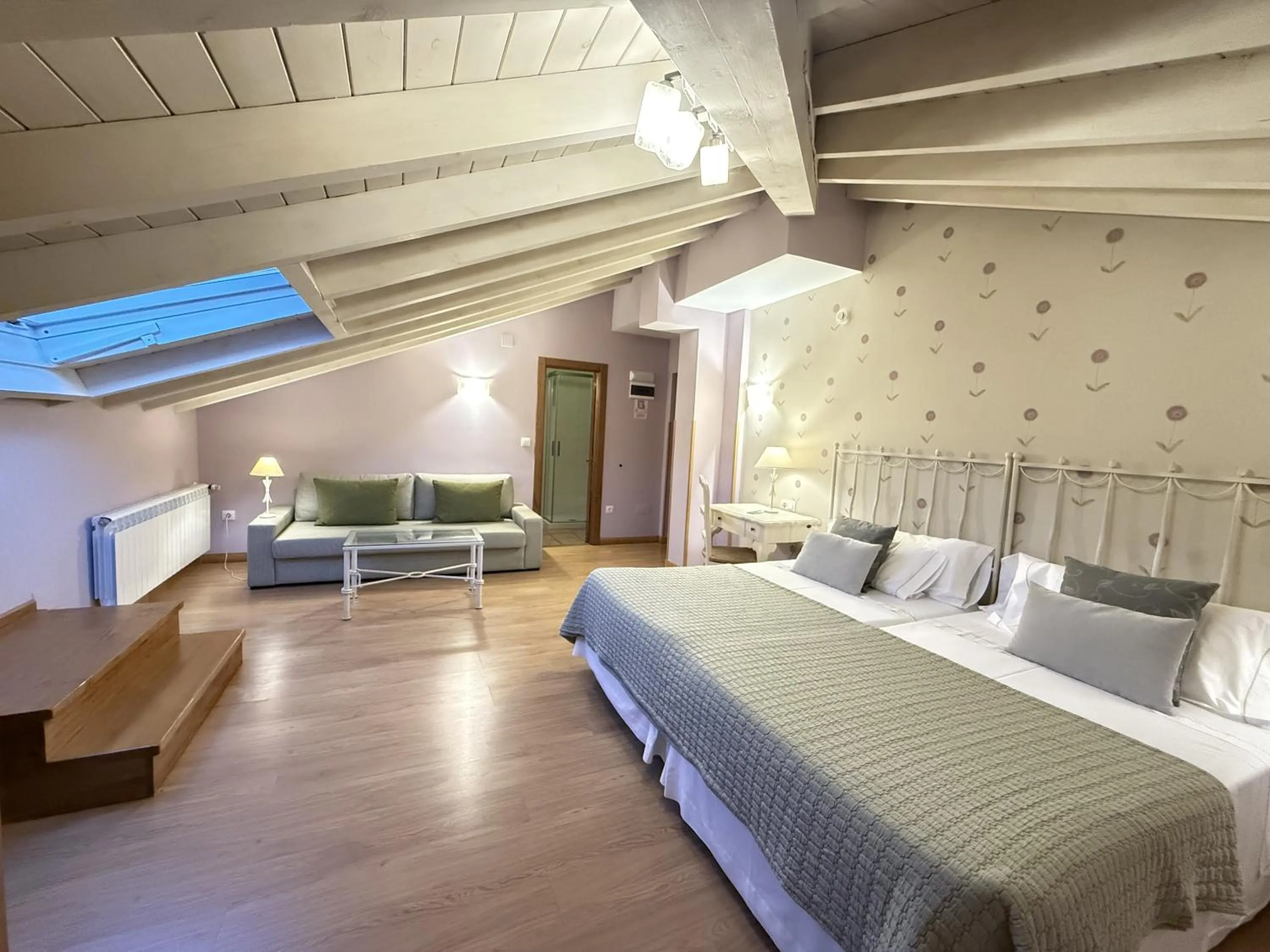 Bed in Posada El Corcal de Liébana