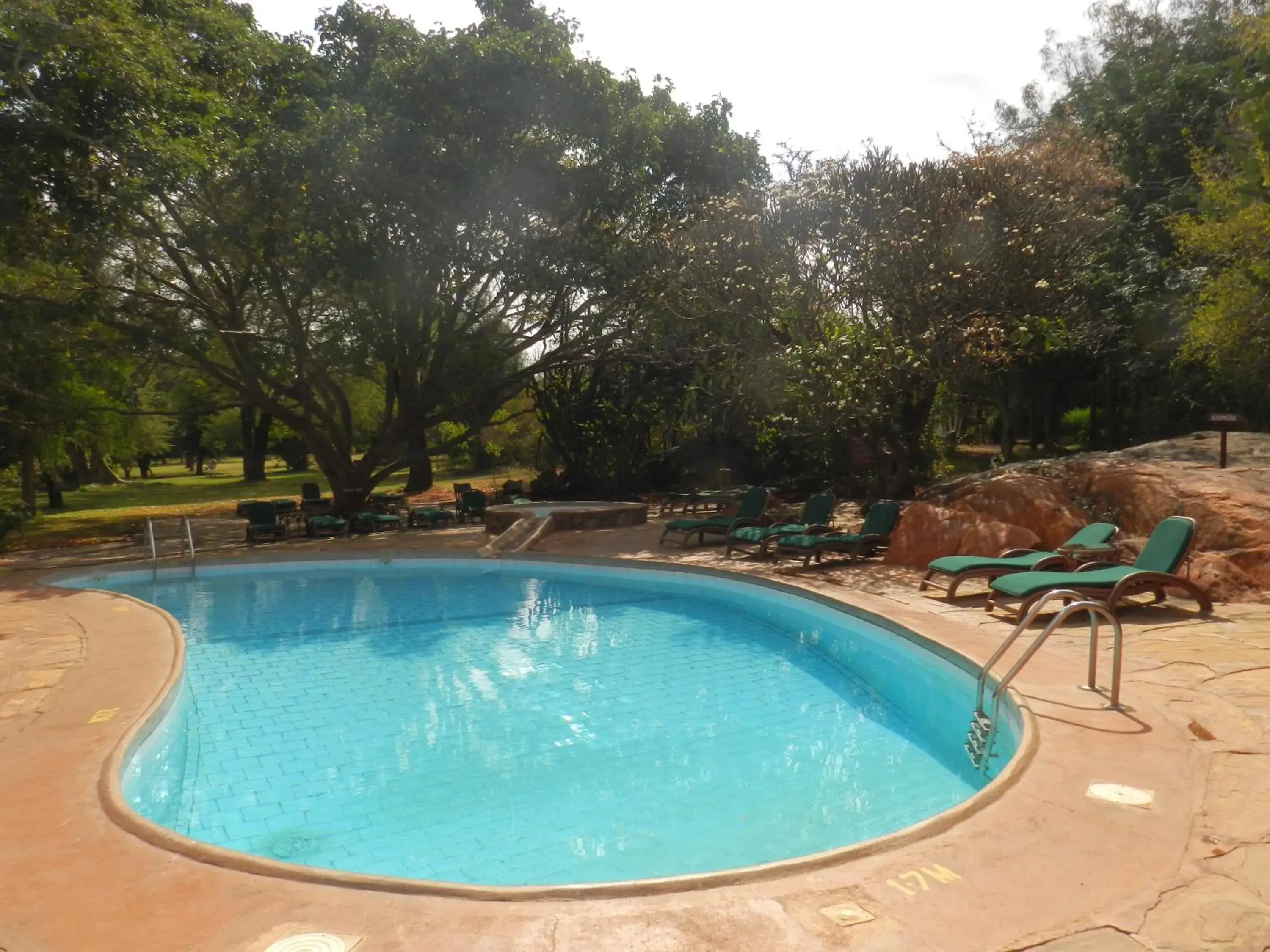 Pool view in Kilaguni Serena Safari Lodge Pool view in Kilaguni Serena Safari Lodge