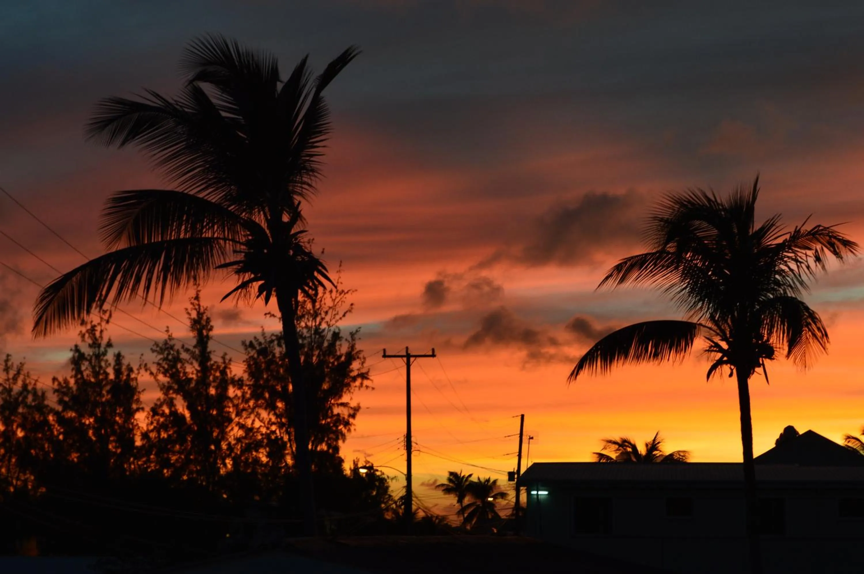 Sunset in Tropical Gecko Studio - Sweet Jewel Apartments