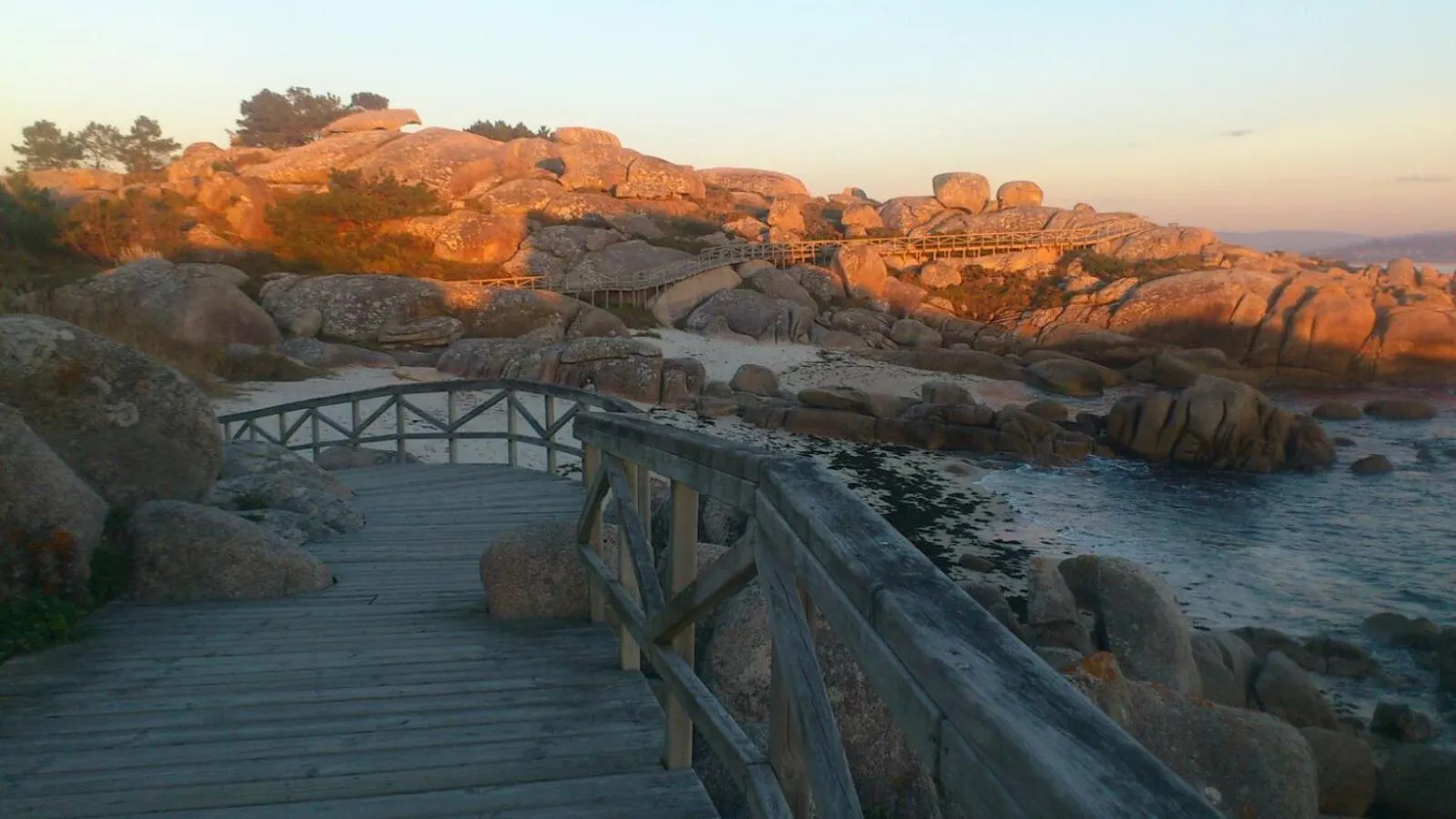 Hiking in Hotel Torres Touriño