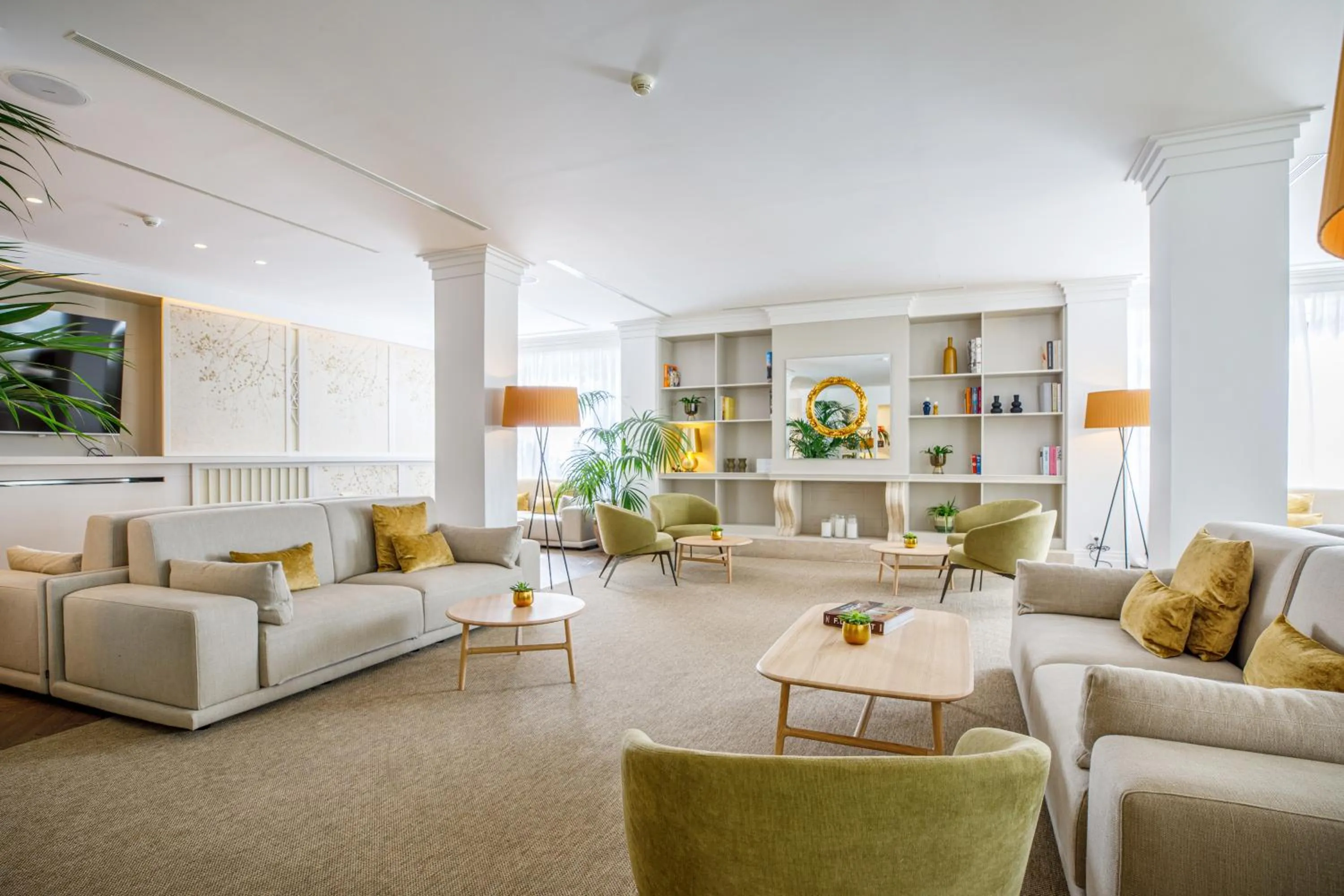 Living room in Hotel Illa d'Or & Club Apts 4* Sup