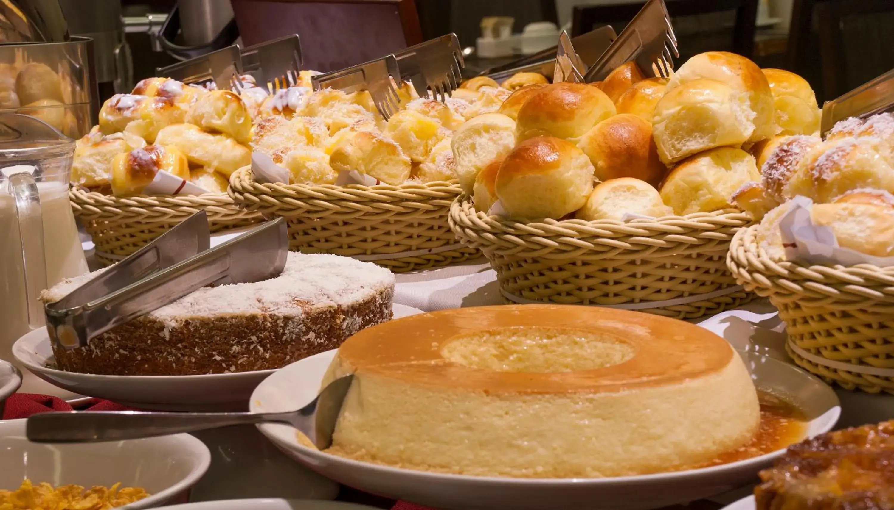 Continental breakfast in Hotel Atlântico Travel Copacabana Continental breakfast in Hotel Atlântico Travel Copacabana