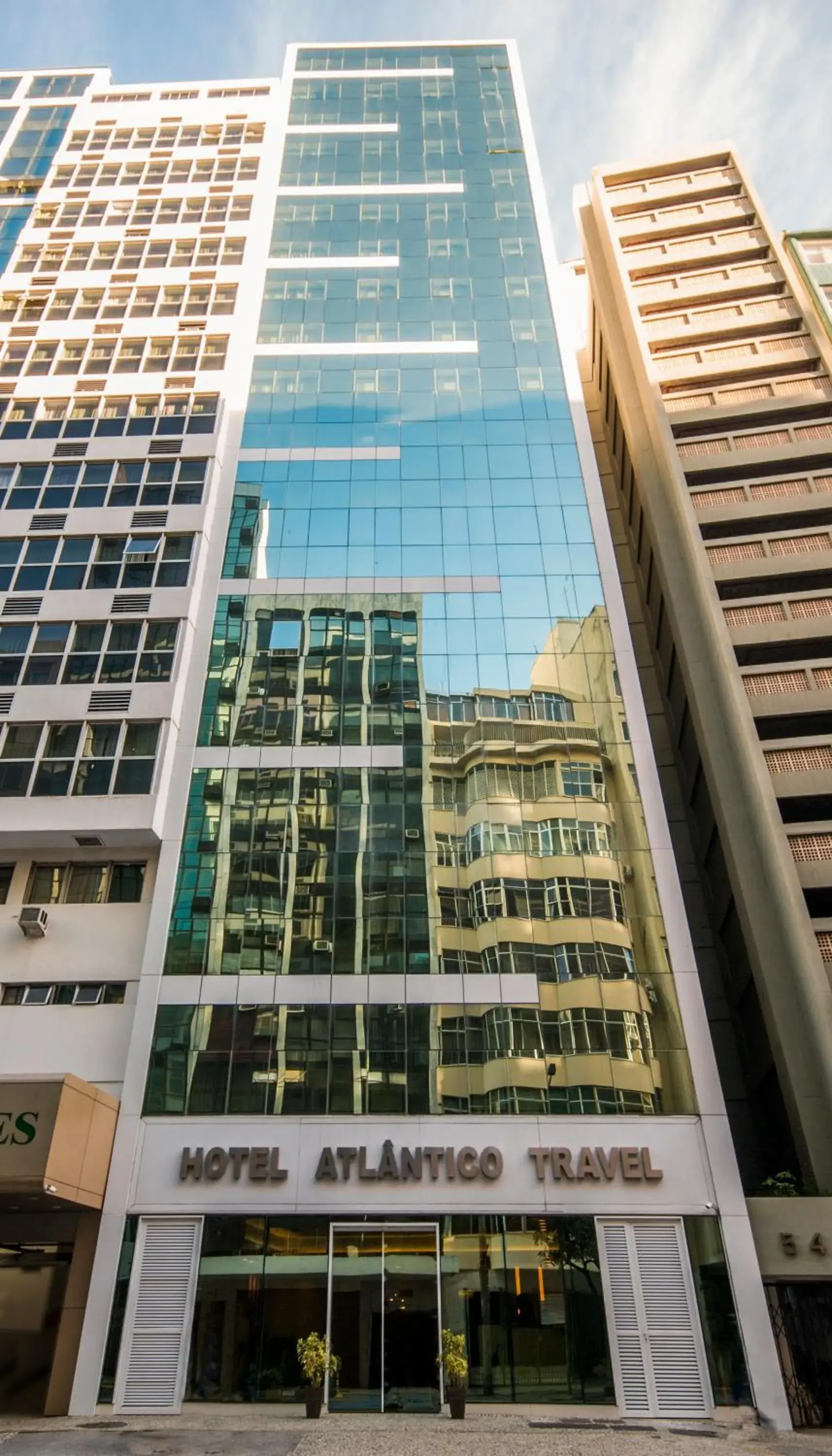 Facade/entrance in Hotel Atlântico Travel Copacabana Facade/entrance in Hotel Atlântico Travel Copacabana