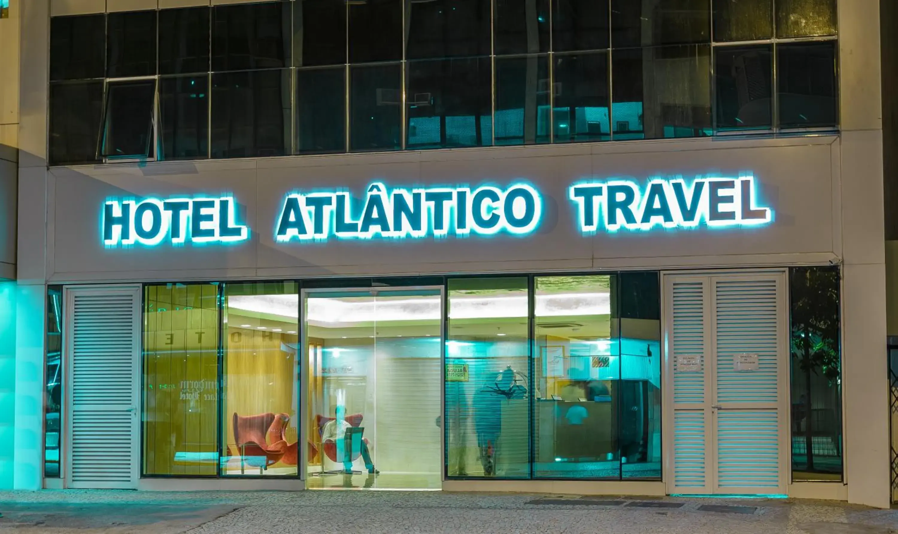Facade/entrance in Hotel Atlântico Travel Copacabana Facade/entrance in Hotel Atlântico Travel Copacabana