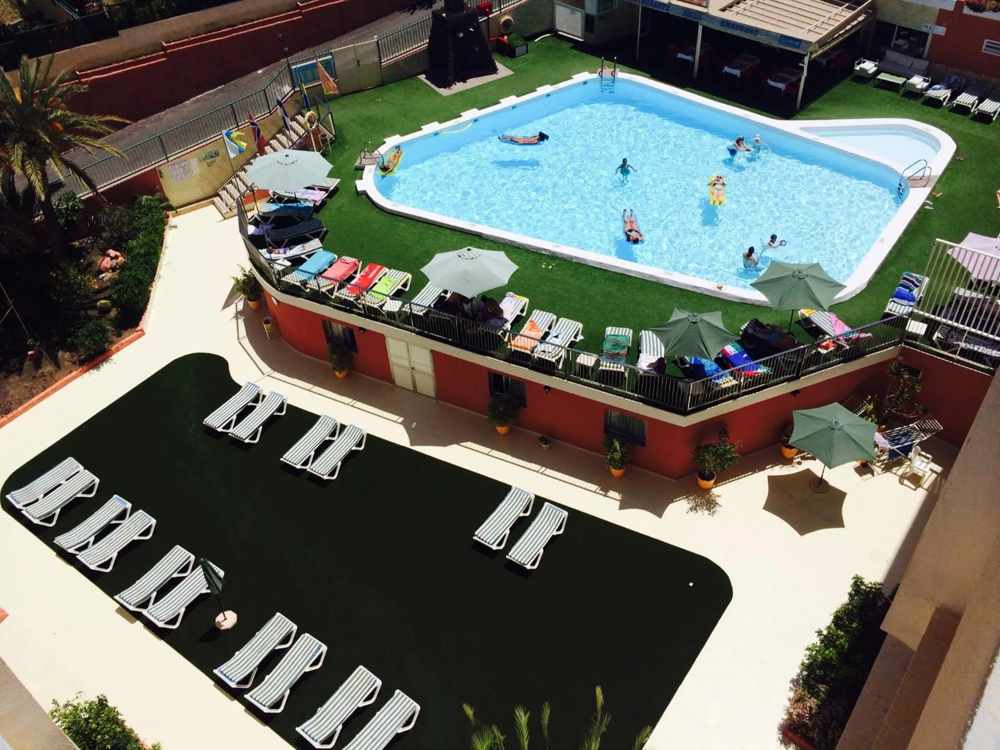 Pool view in Apartamentos Amazonas