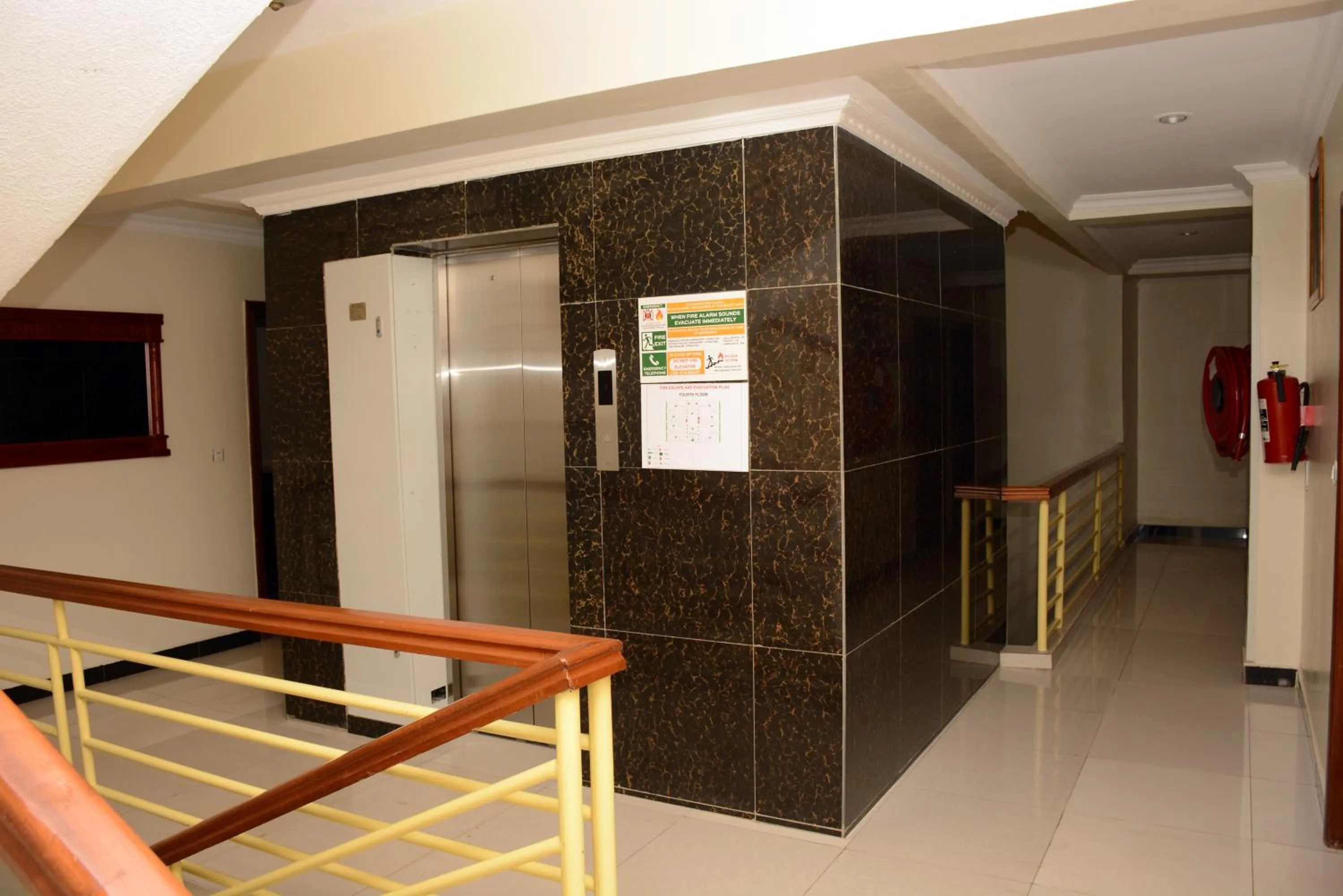 Area and facilities in La Posh Hotel