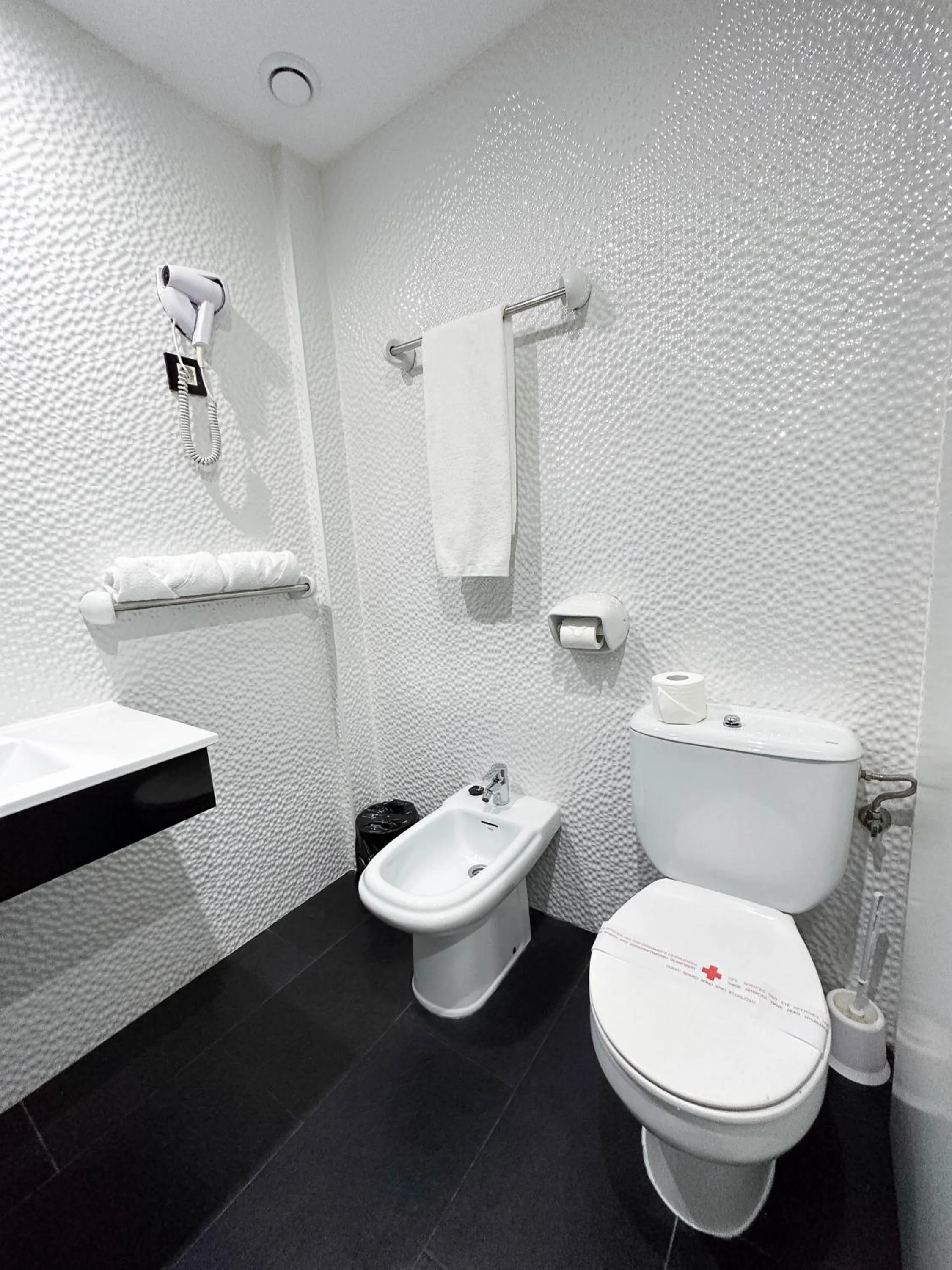 Bathroom in Hoteles Urbanos N Avenida de España