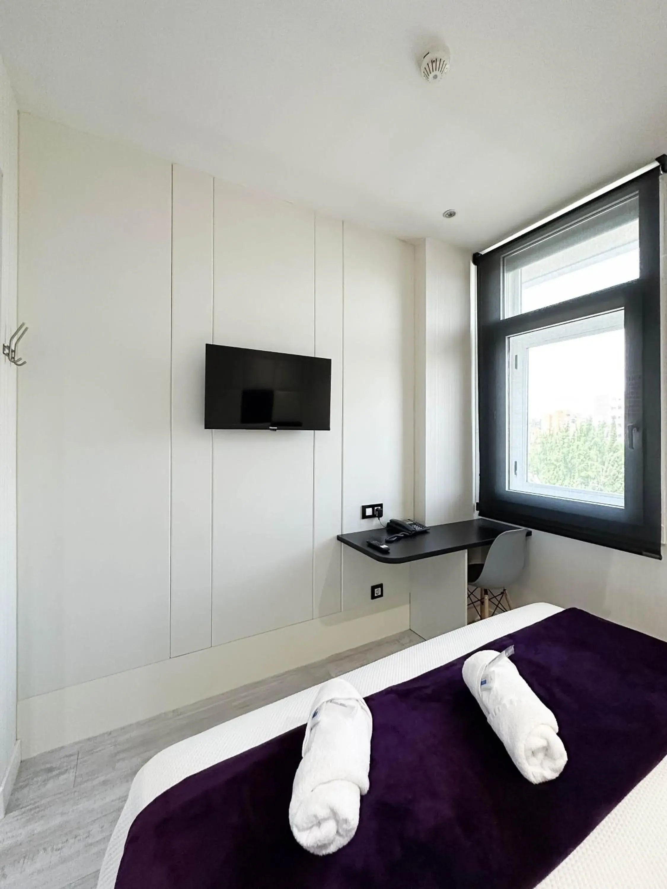 Bed in Hoteles Urbanos N Avenida de España Bed in Hoteles Urbanos N Avenida de España