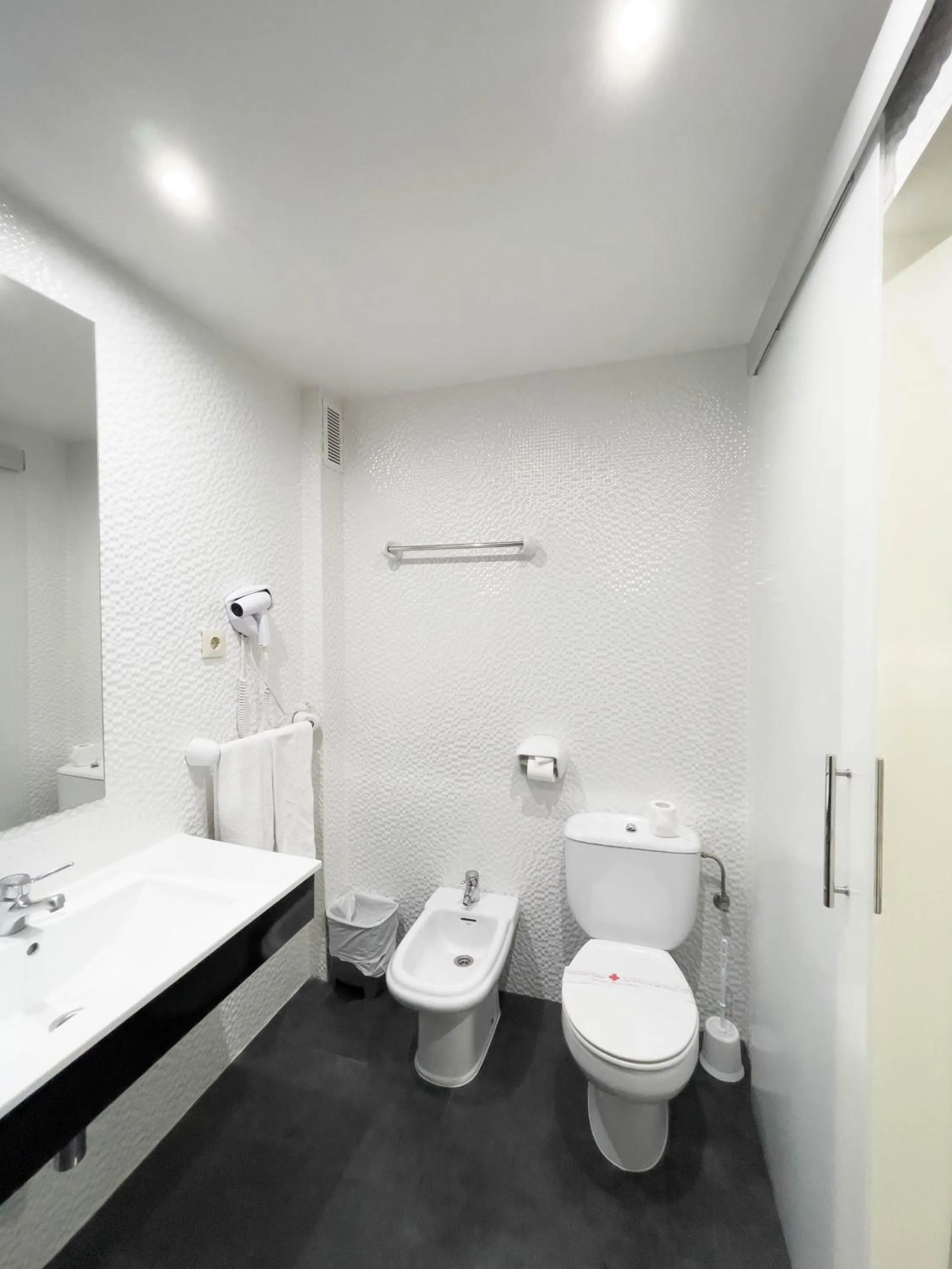 Bathroom in Hoteles Urbanos N Avenida de España