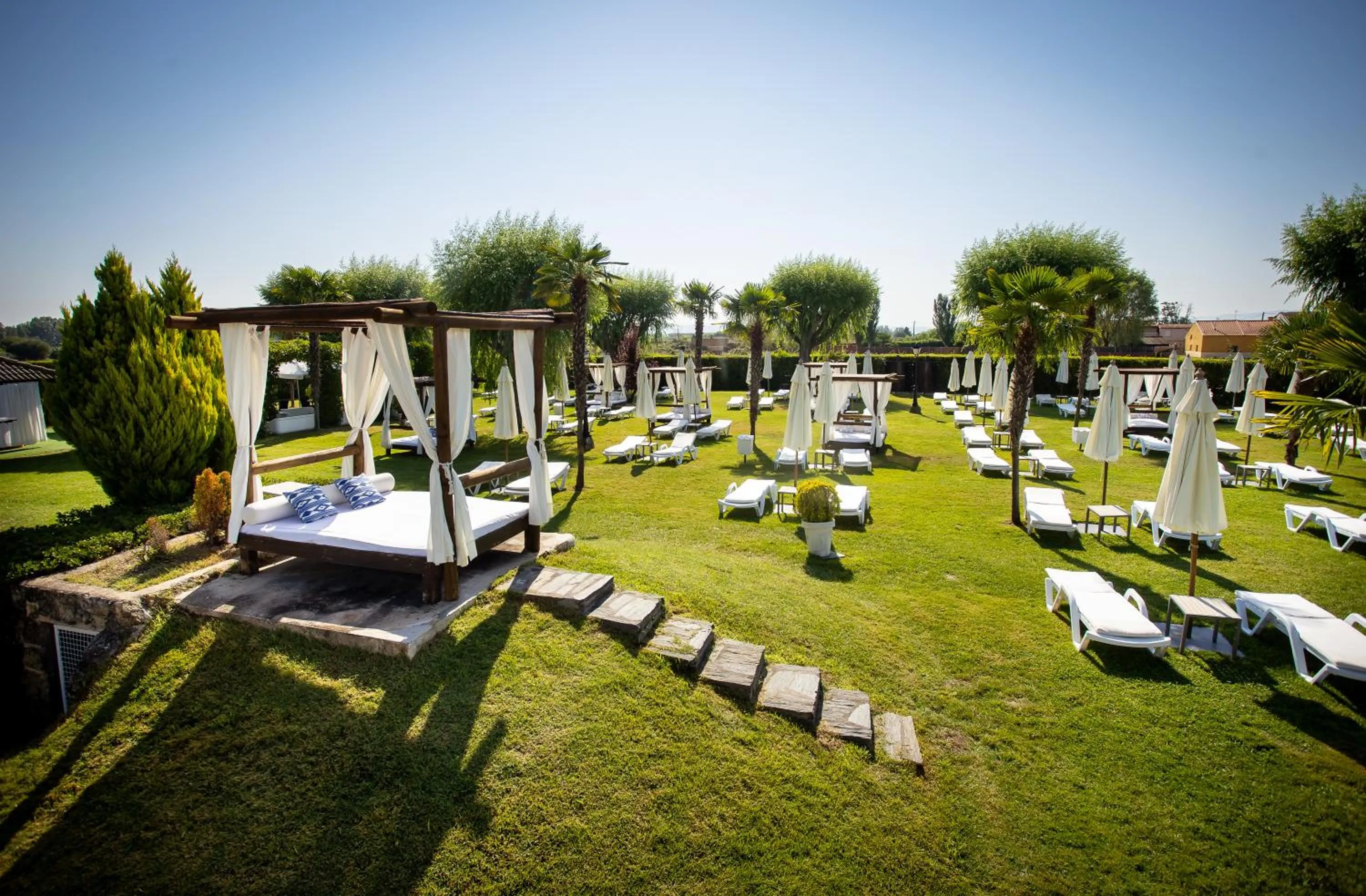 Natural landscape in Hotel Conde Rodrigo II by eme hoteles